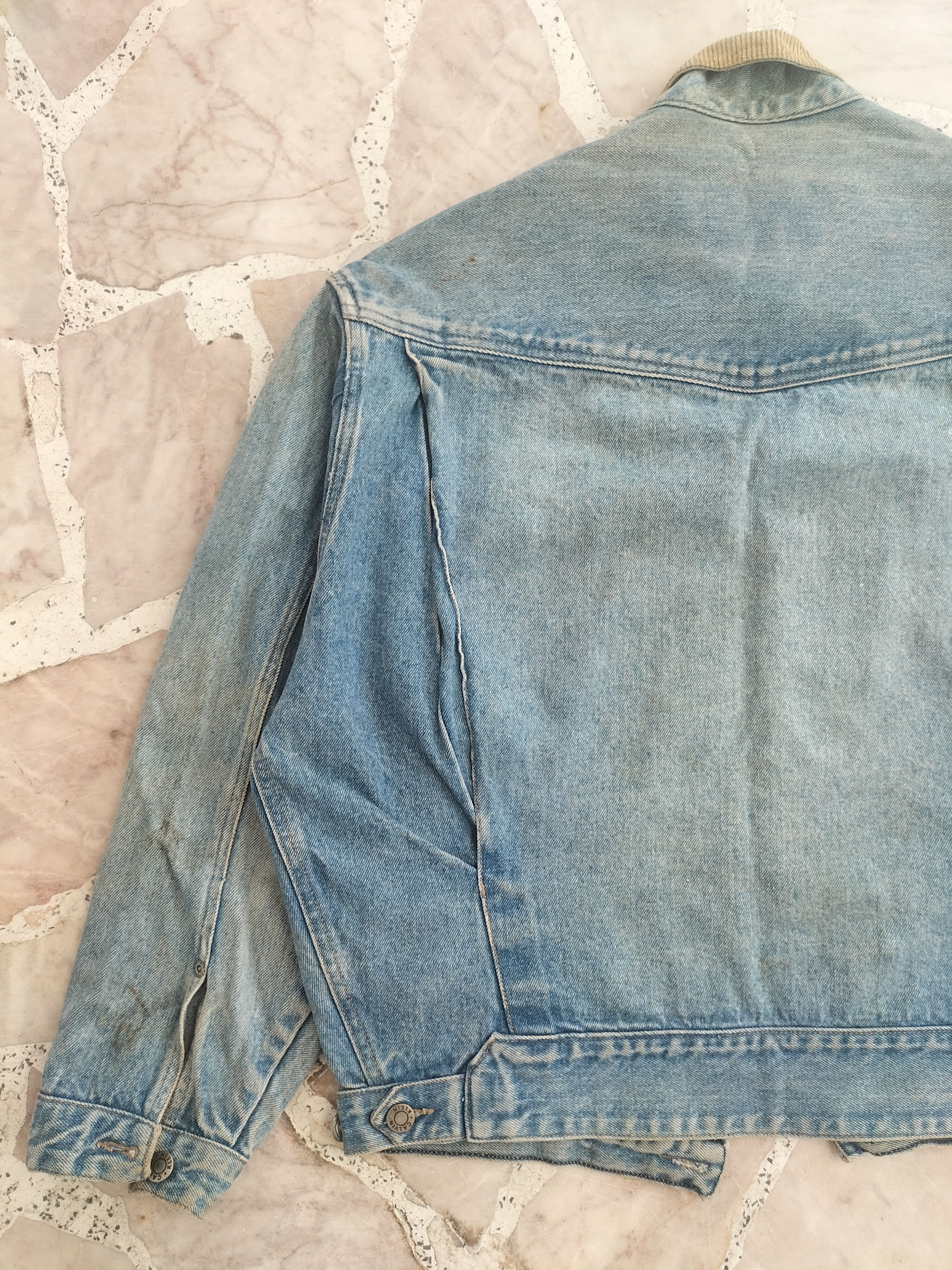 Calvin Klein Calvin Klein Blue Jeans Vintage Denim Jacket Size US L / EU 52-54 / 3 - 13 Thumbnail