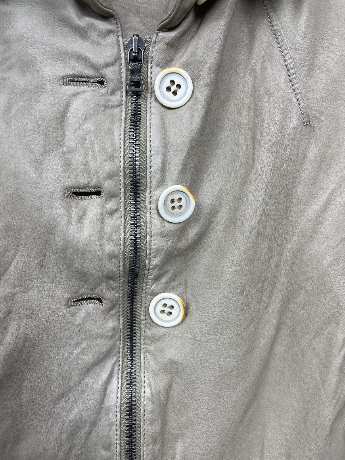 Prada Vintage Prada Y2K Leather Button Beige Jacket Size 42 RIRI Size M / US 6-8 / IT 42-44 - 5 Thumbnail