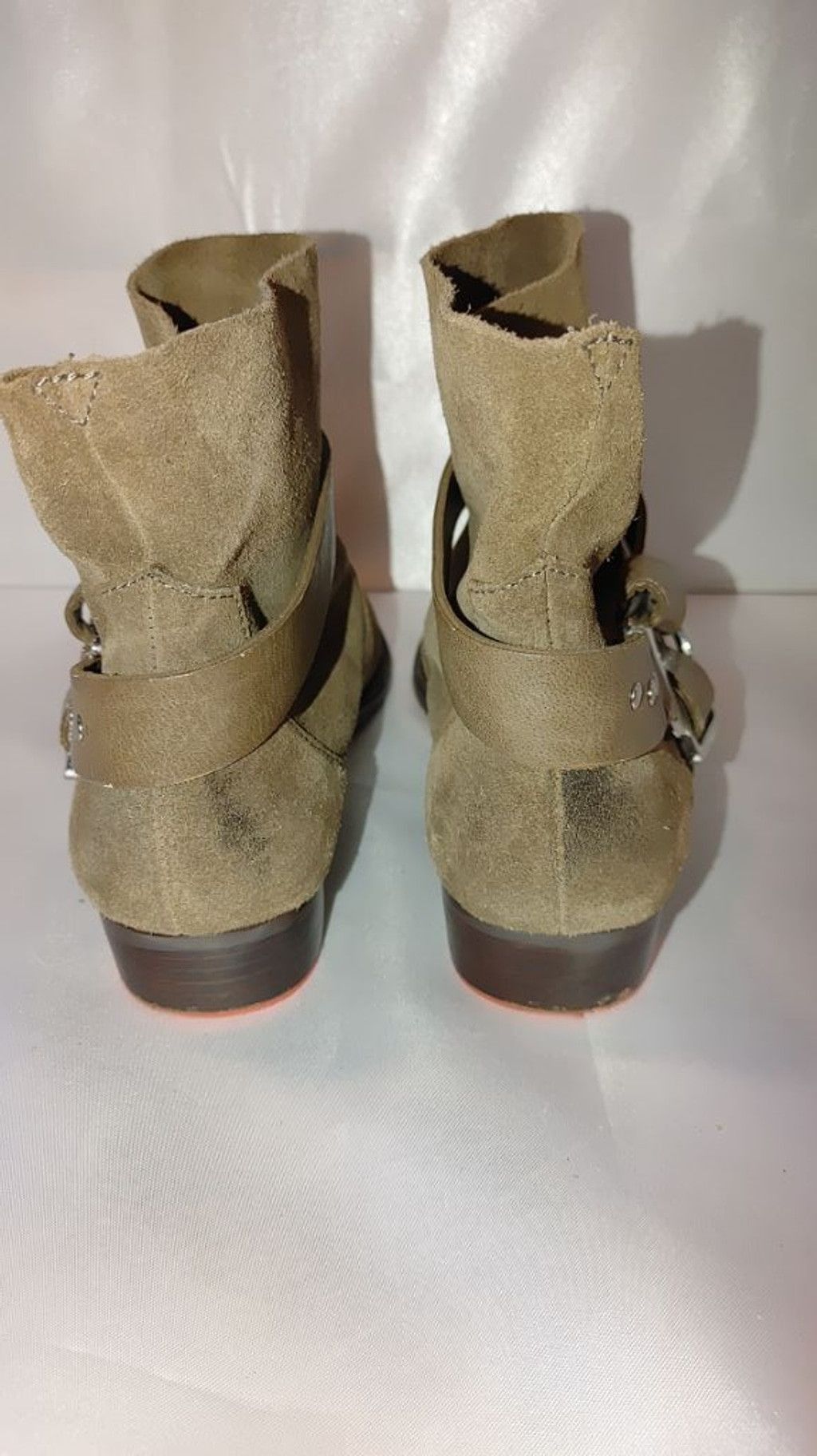 Joe's Joe's Jeans Suede Booties Size 8.5M Size US 8.5 / IT 38.5 - 8 Thumbnail