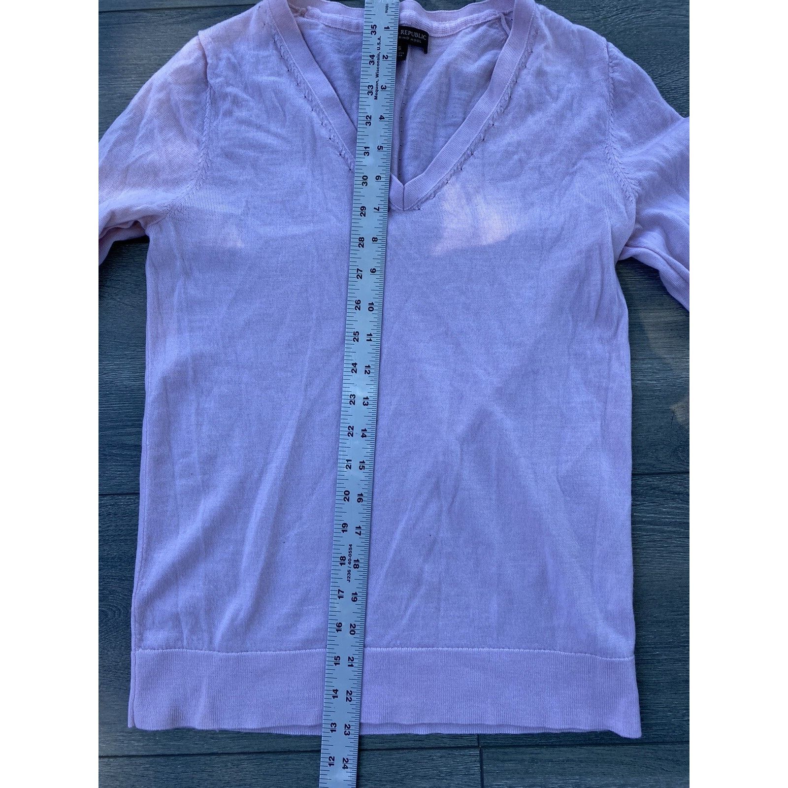 Banana Republic Banana Republic Sweater 100% merino wool pink Small A000237 Size S / US 4 / IT 40 - 7 Thumbnail