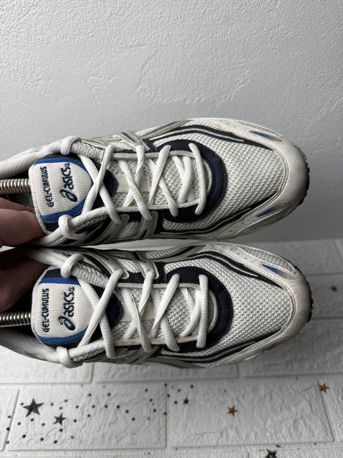 Asics asics gel-comulus US9.5 UK8.5 EUR43.5 Sneakers Vintage Size US 9.5 / EU 42-43 - 3 Thumbnail