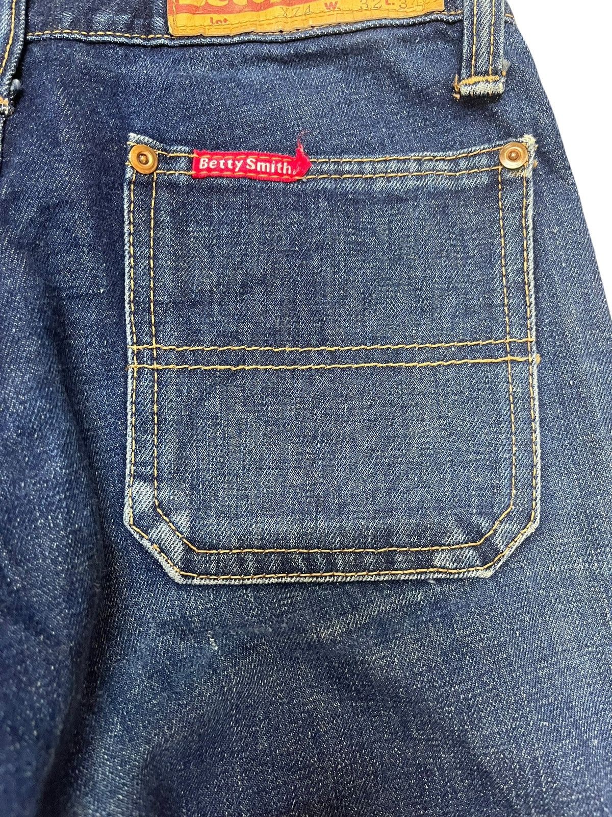 Japanese Brand Vintagw Betty Smith Flare Bell Bottom ButtonFly Denim Size US 29 - 7 Thumbnail