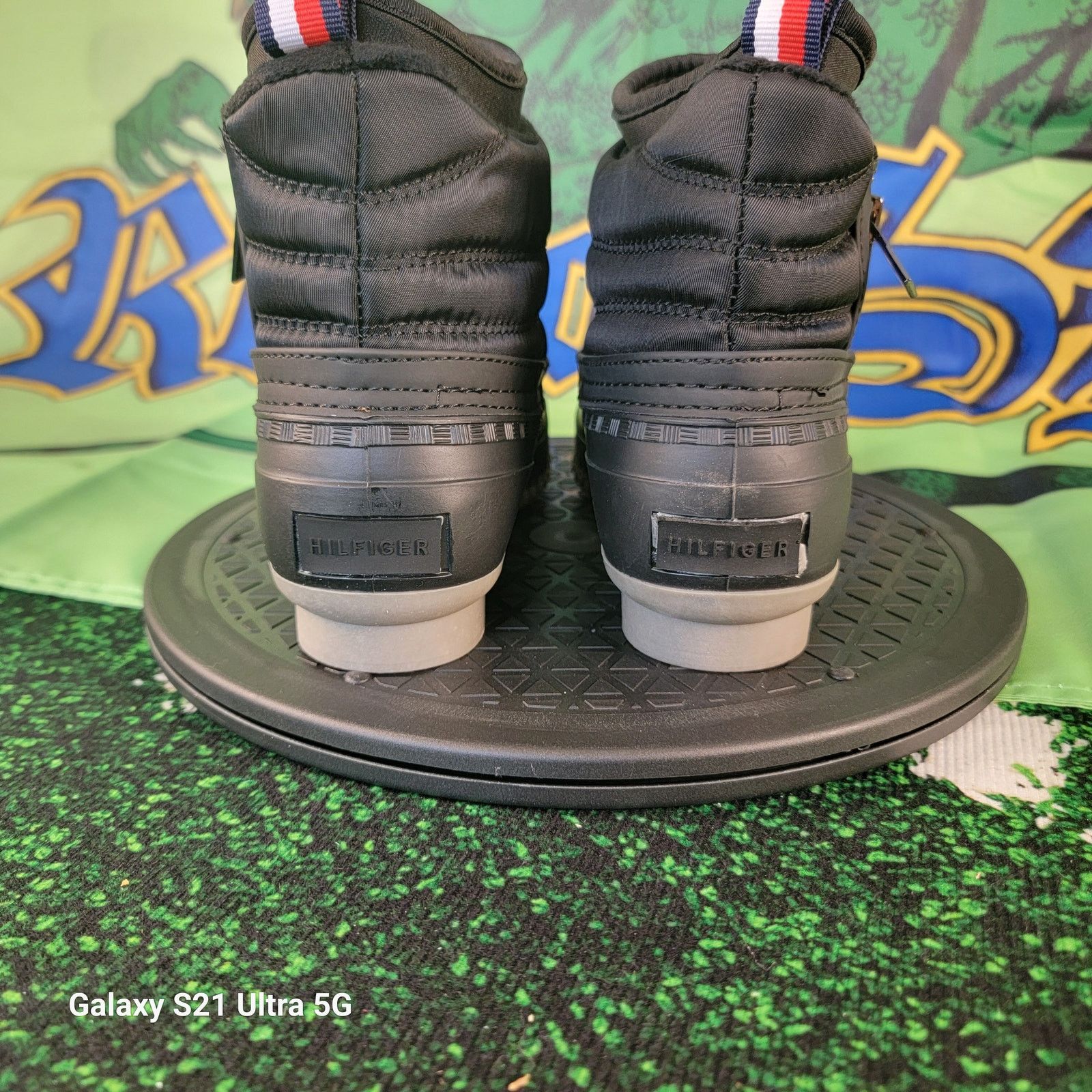 Tommy Hilfiger Tommy Hilfiger Womens Roana Black Winter & Snow Boots 7 Med Size US 7 / IT 37 - 4 Thumbnail