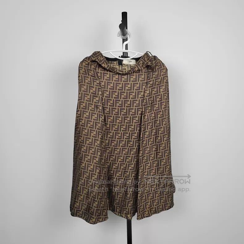 Fendi Fendi Monogrammed Silk Skirt Size 25" / US 0 / IT 36 - 1 Thumbnail