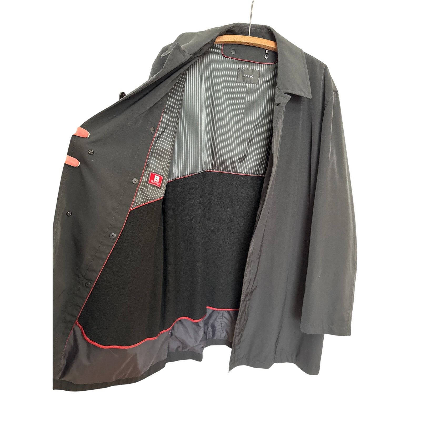 Sanyo Sanyo New York preppy black coat removble wool liner 46 R Size US XL / EU 56 / 4 - 8 Thumbnail