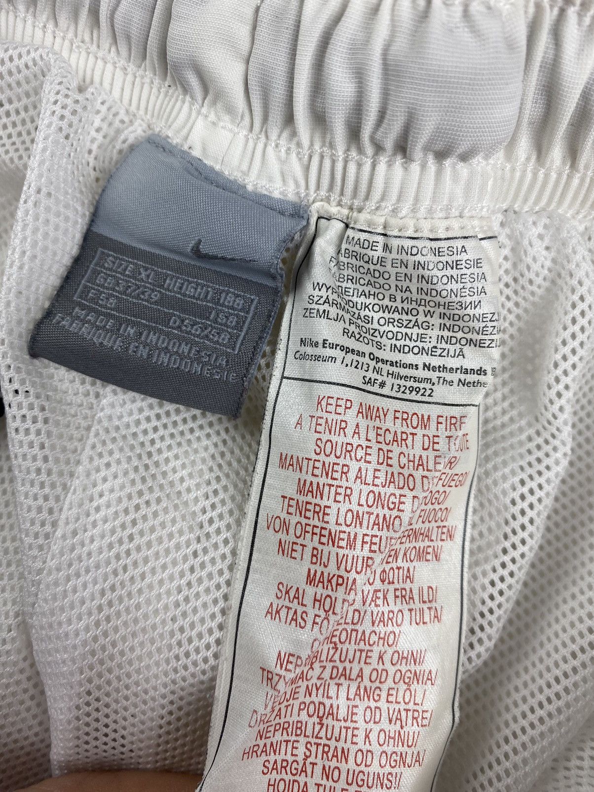 Nike Vintage Nike Nylon Y2K Drill Joggers Pants Size US 34 / EU 50 - 13 Thumbnail