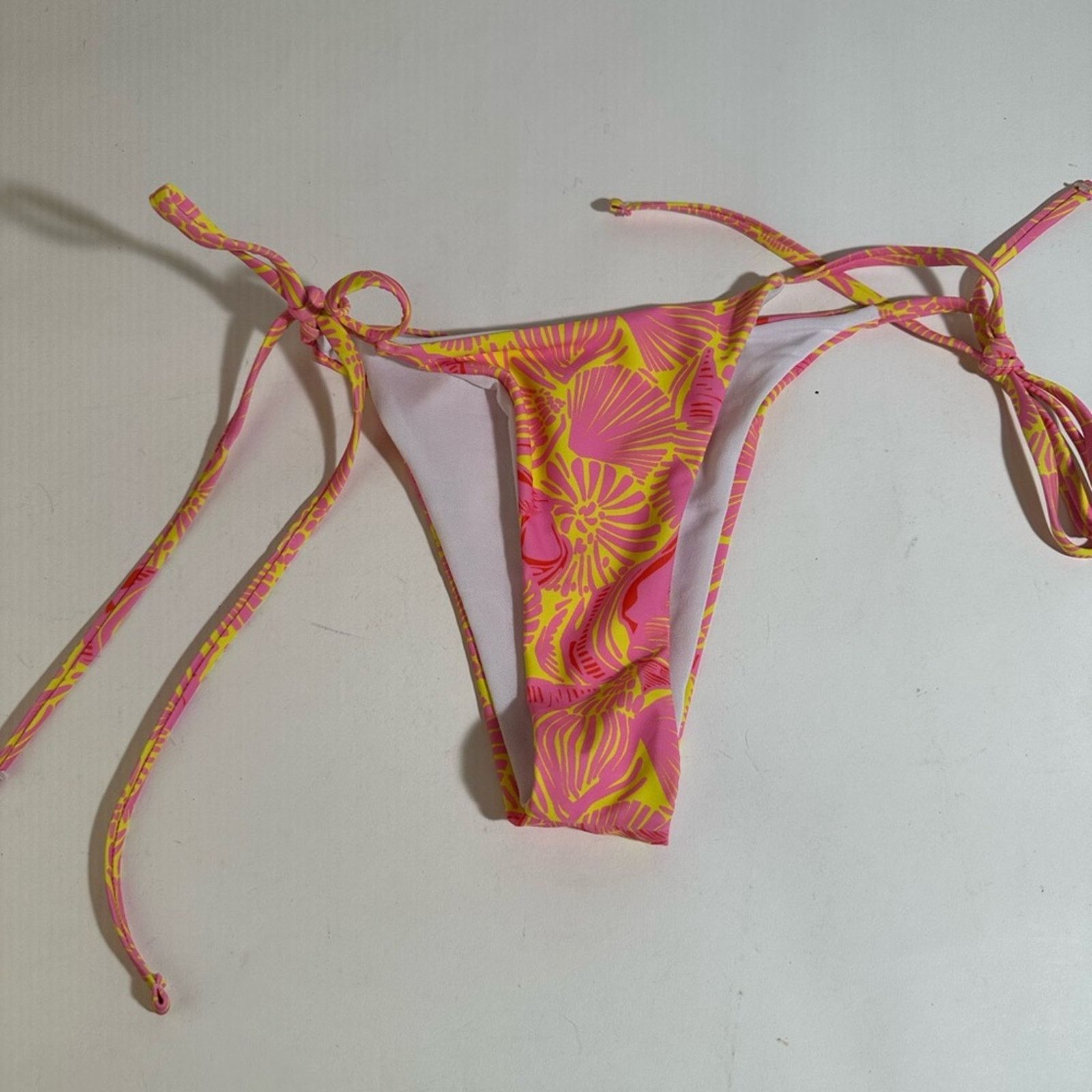 Shein Tropical Bikini Bottom Size ONE SIZE - 3 Thumbnail