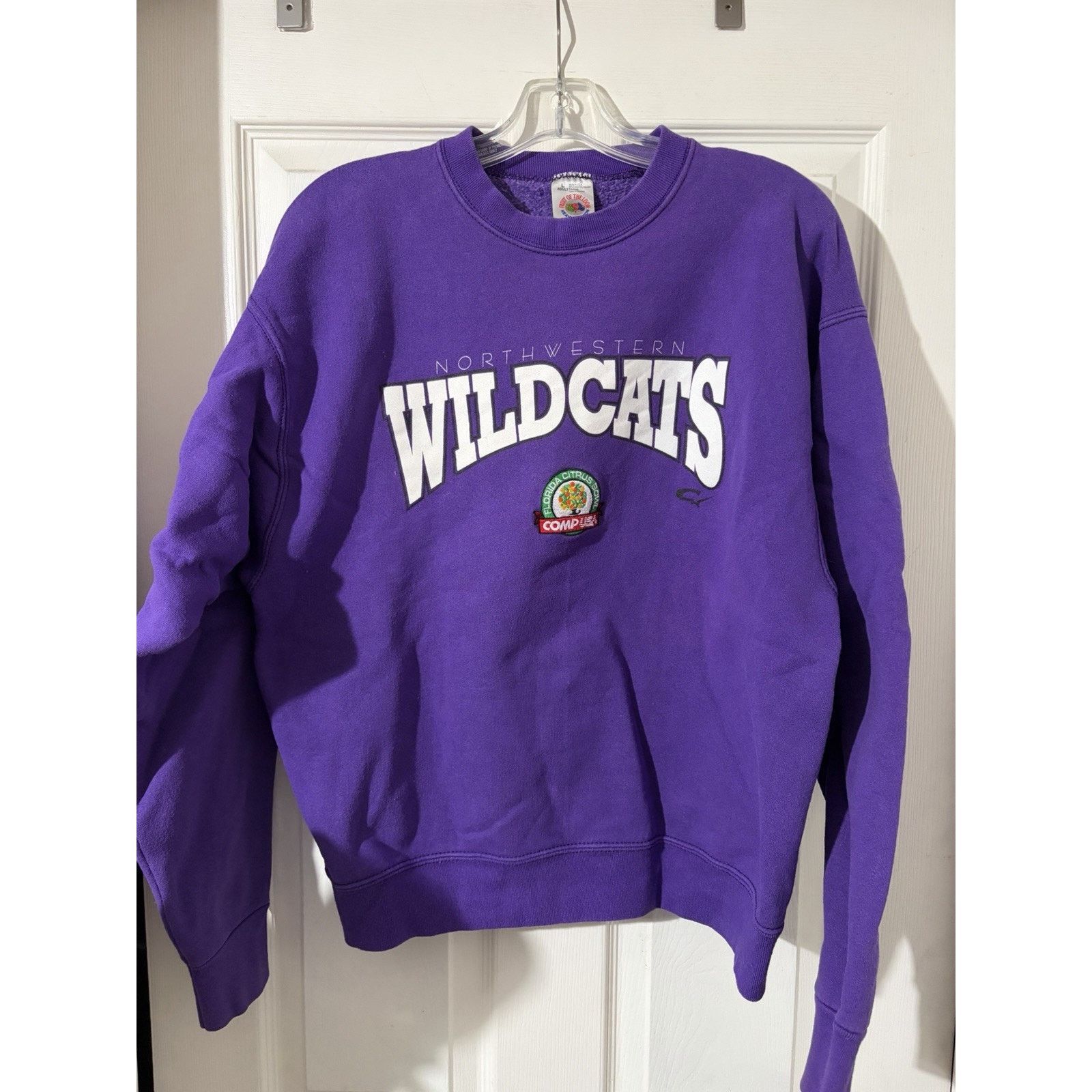 Fruit Of The Loom Vtg Northwestern Wildcats CompUSA CitrusBowl Sweatshirt Sz L Size US L / EU 52-54 / 3 - 1 Thumbnail