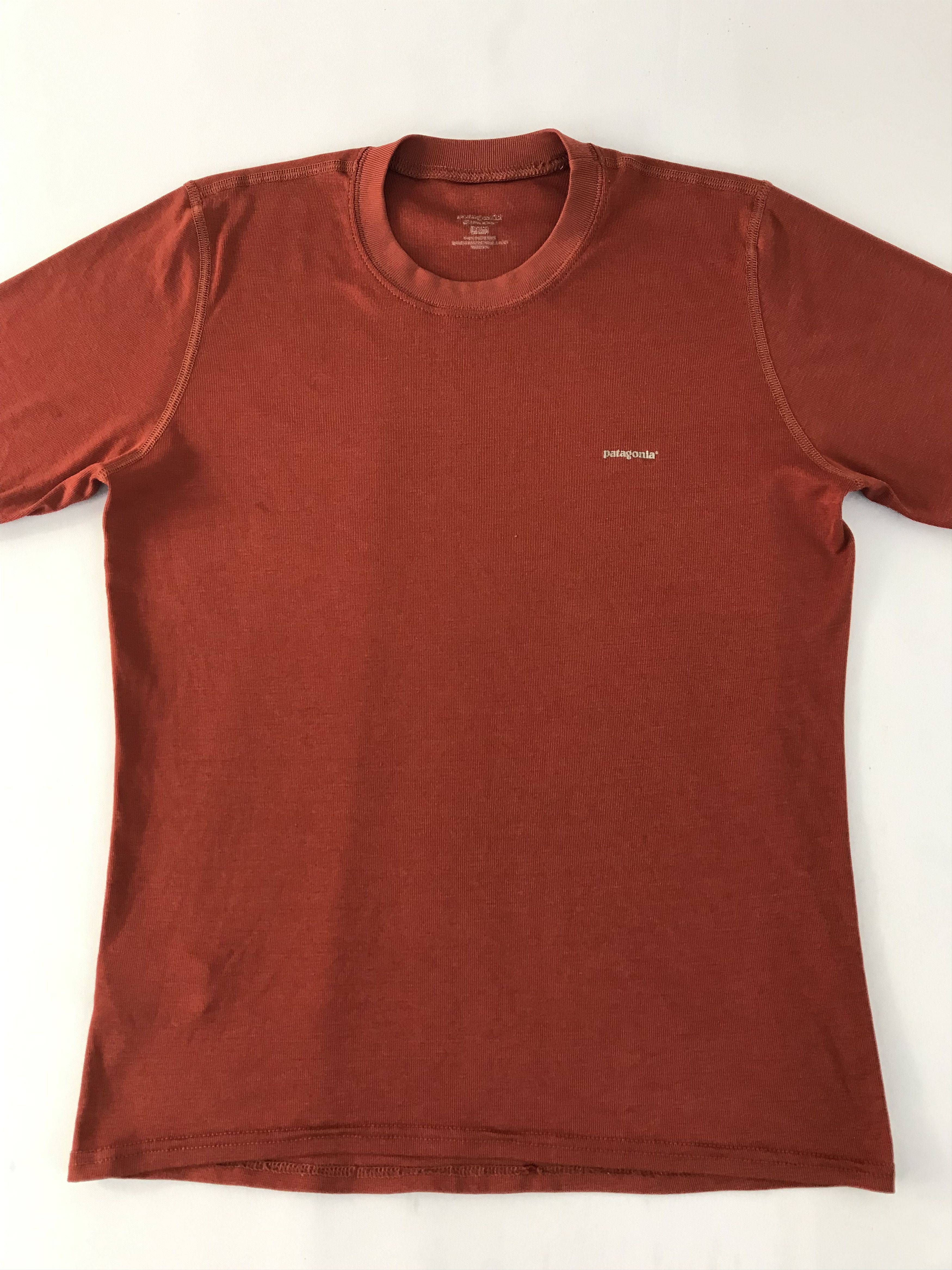 Patagonia 90s Patagonia Plain Printed Tee Outdoor Brand Size US S / EU 44-46 / 1 - 3 Thumbnail