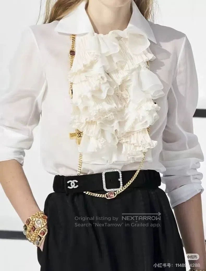 Chanel Chanel Equestrian series white ruffled stitched shirt Size XS / US 0-2 / IT 36-38 - 9 Thumbnail