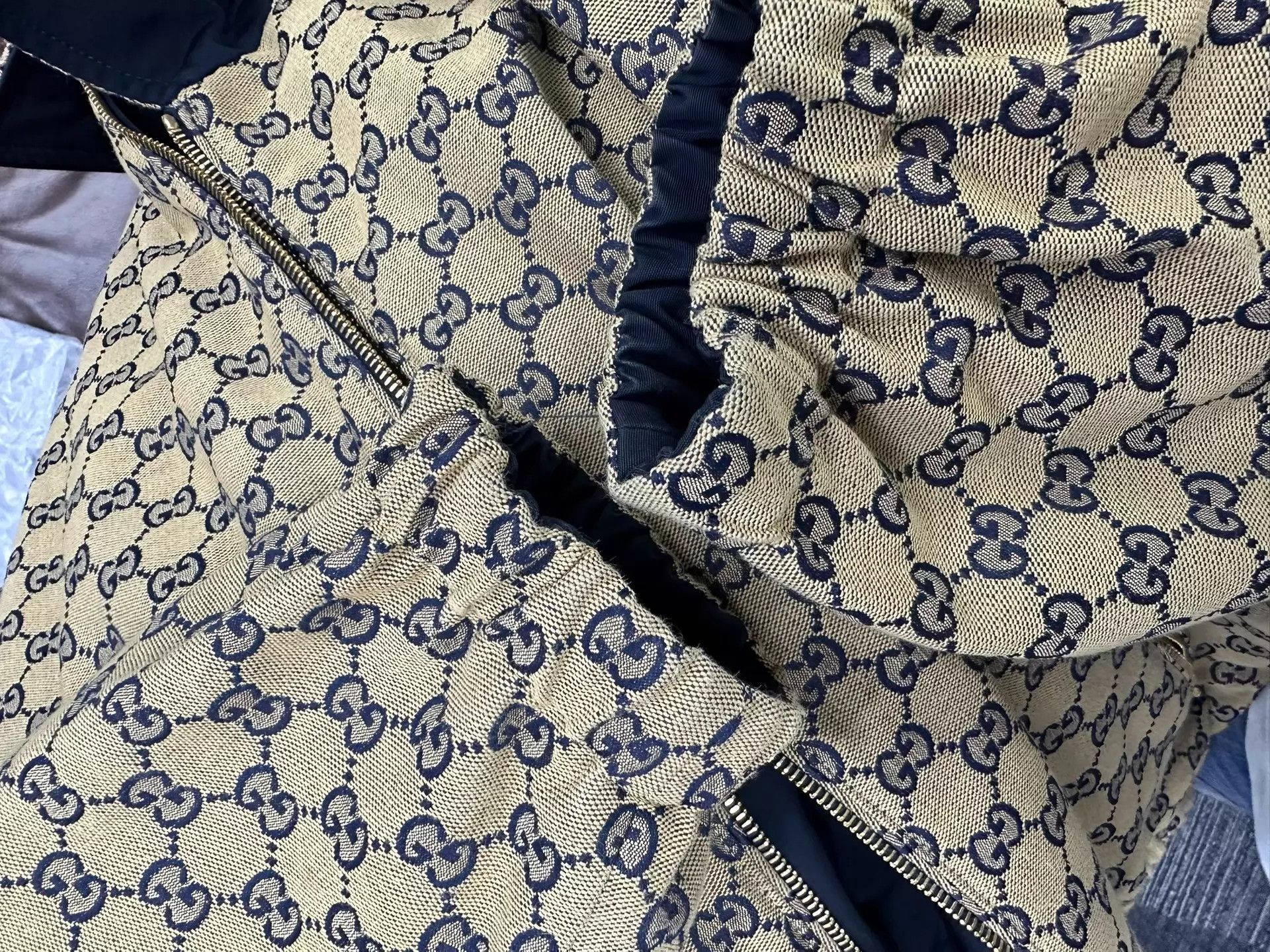 Gucci Gucci Reversible All Over Print Jacket Size 44 Size US S / EU 44-46 / 1 - 6 Thumbnail