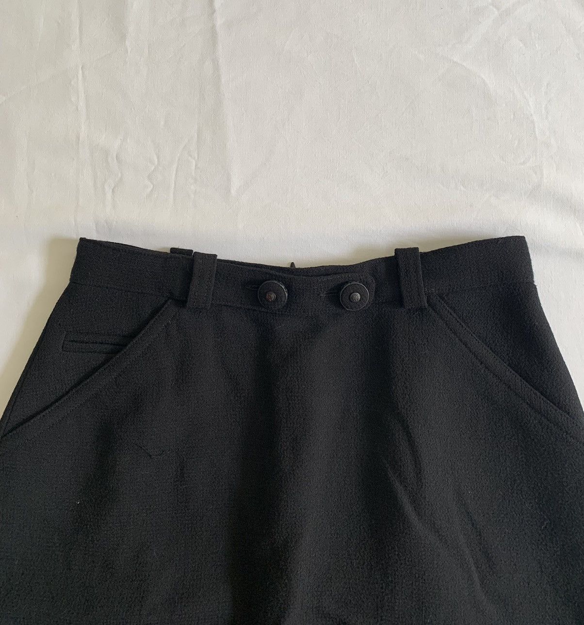 Versace LUXURY💃🏼VERSACE BLACK MINI SKIRT Size 25" / US 0 / IT 36 - 5 Thumbnail