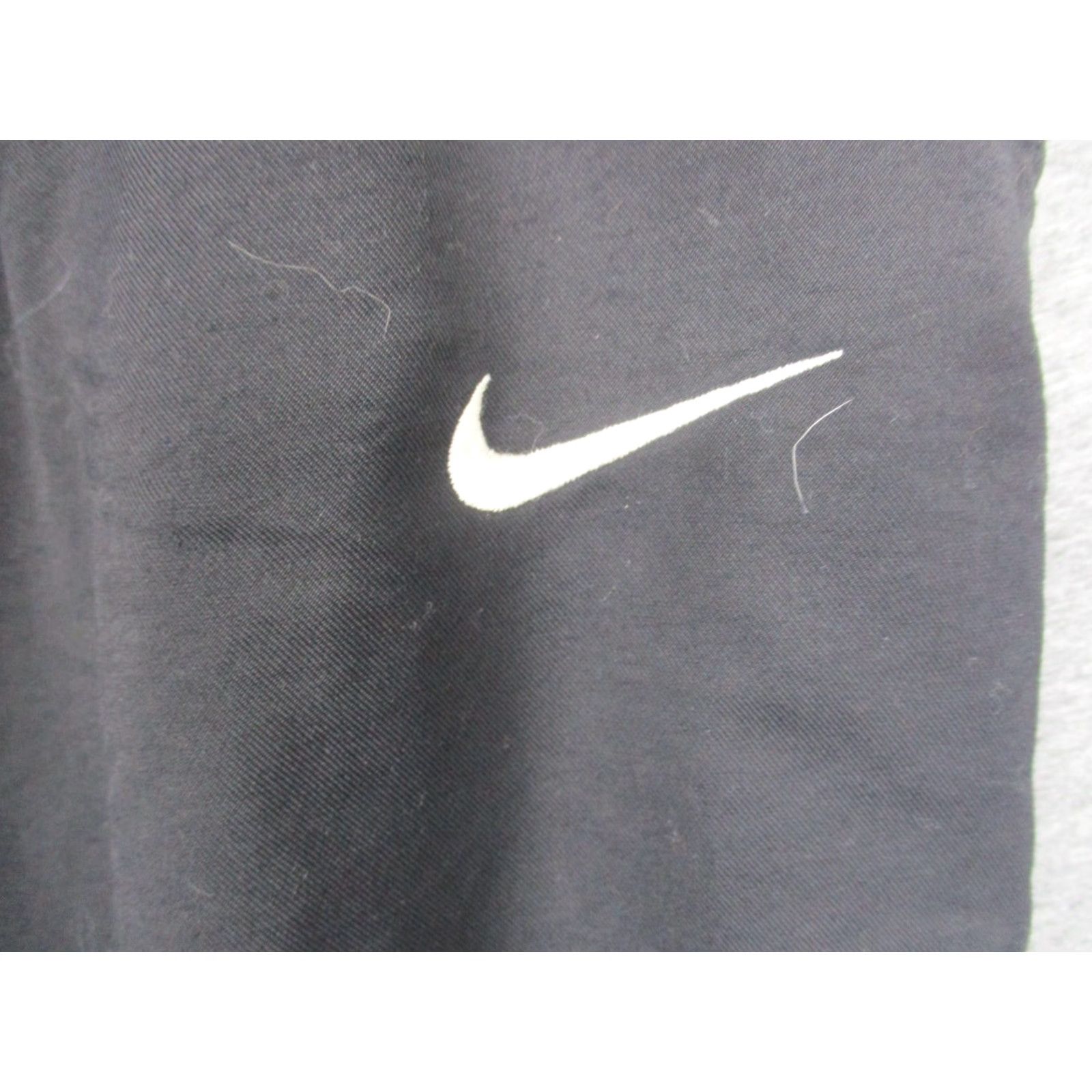 Nike VINTAGE Nike Windbreaker Track Pants XL Men Black Zip Ankle Logo（Nike） Size US 36 / EU 52 - 2 Thumbnail
