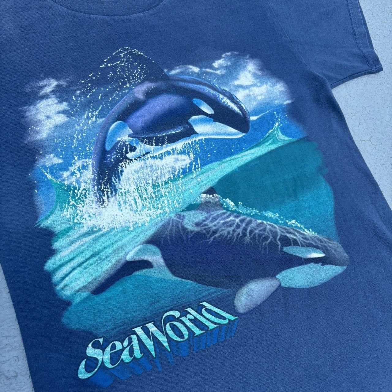 Tultex Vintage 90s Blue Seaworld Whale Tee Shirt Size US S / EU 44-46 / 1 - 2 Thumbnail
