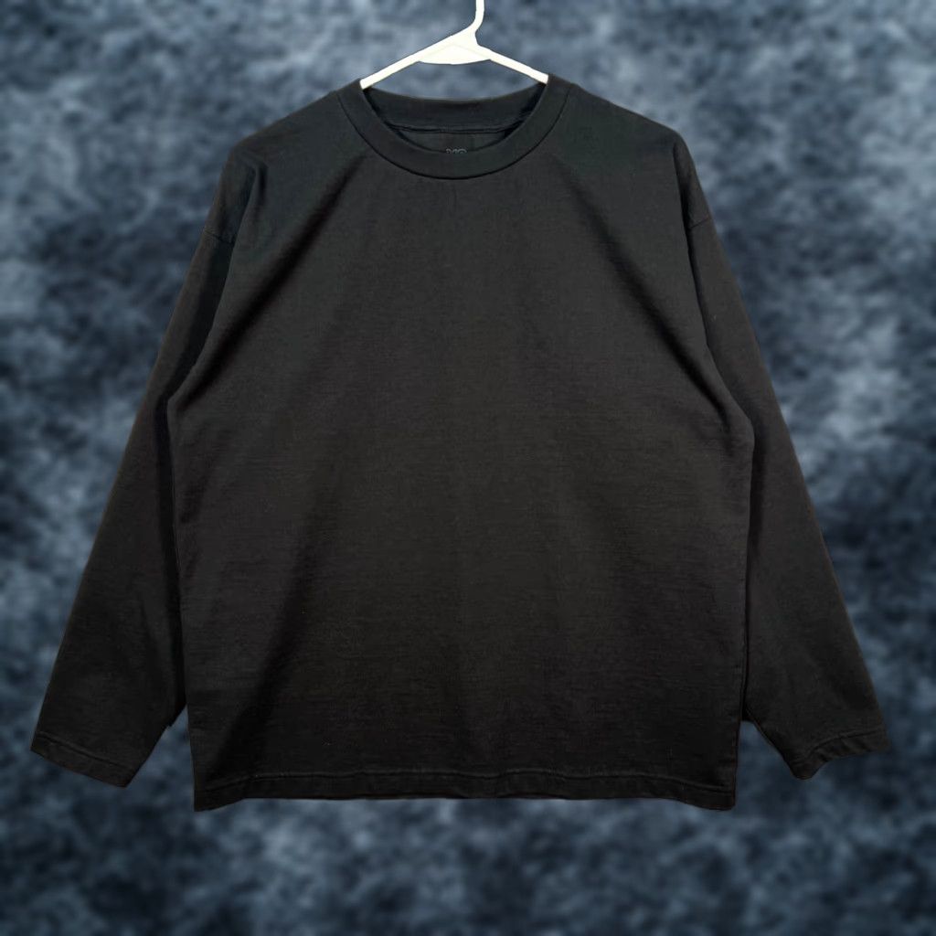 Muji MUJI Mens XS Black Long-Sleeve Crewneck T Shirt Cotton Blend Shirt Adult XS Black MUJI Crew Neck Casual T-Shirt Mens XS Black Size XS / US 0-2 / IT 36-38 - 1 Thumbnail