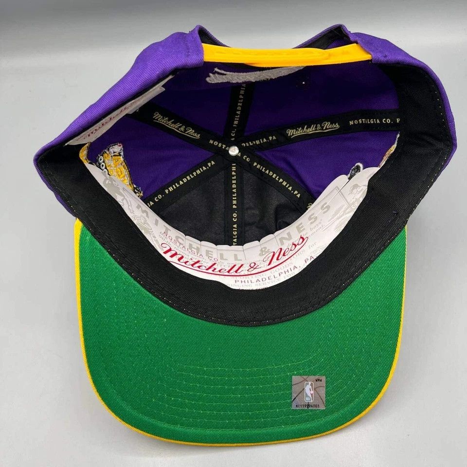 Mitchell & Ness Los Angeles LA Lakers Hat Men Mitchell & Ness Snap Back Cap Size ONE SIZE - 3 Thumbnail