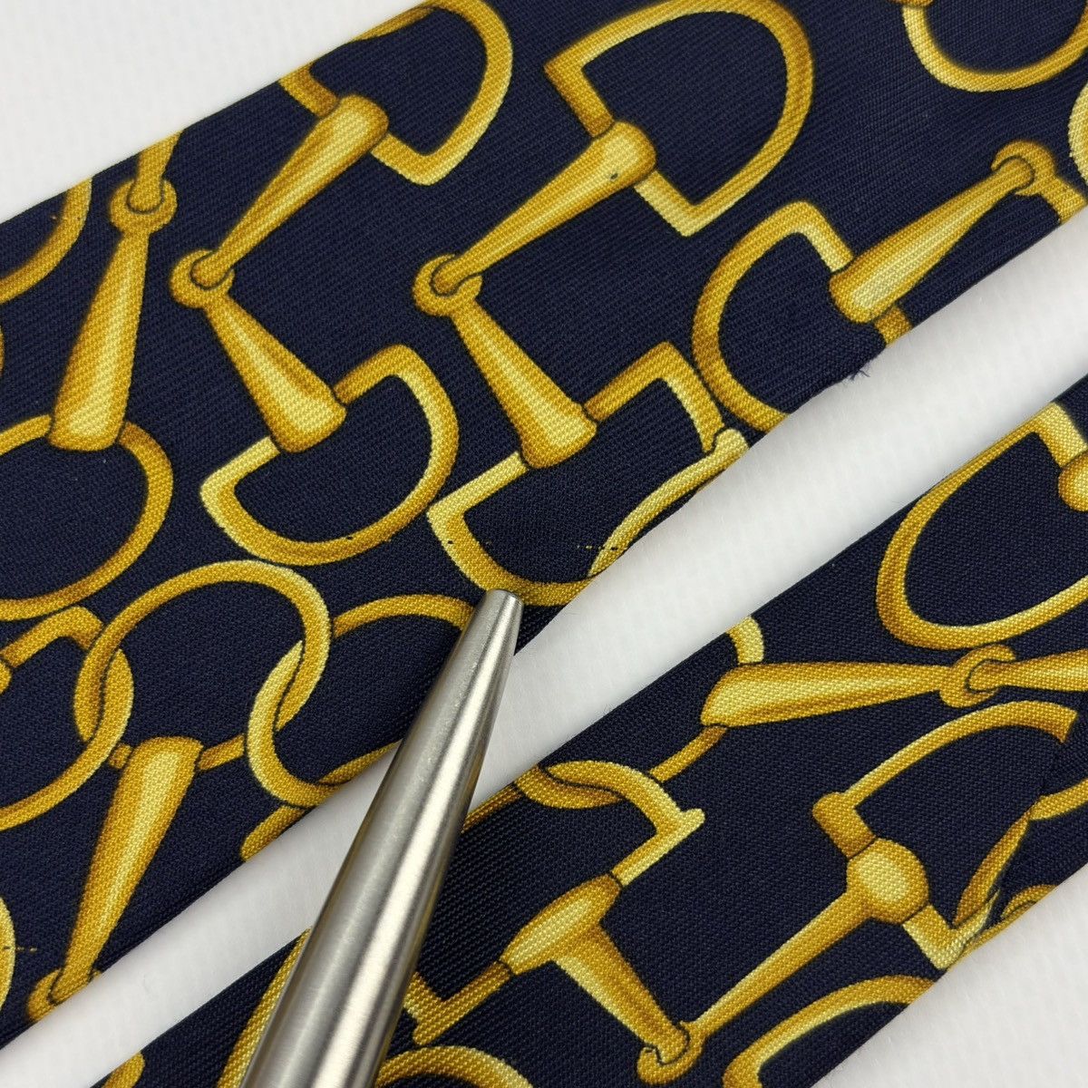 Gucci Gucci Vintage Silk Tie rare nice design Made in Italy Size ONE SIZE - 15 Thumbnail