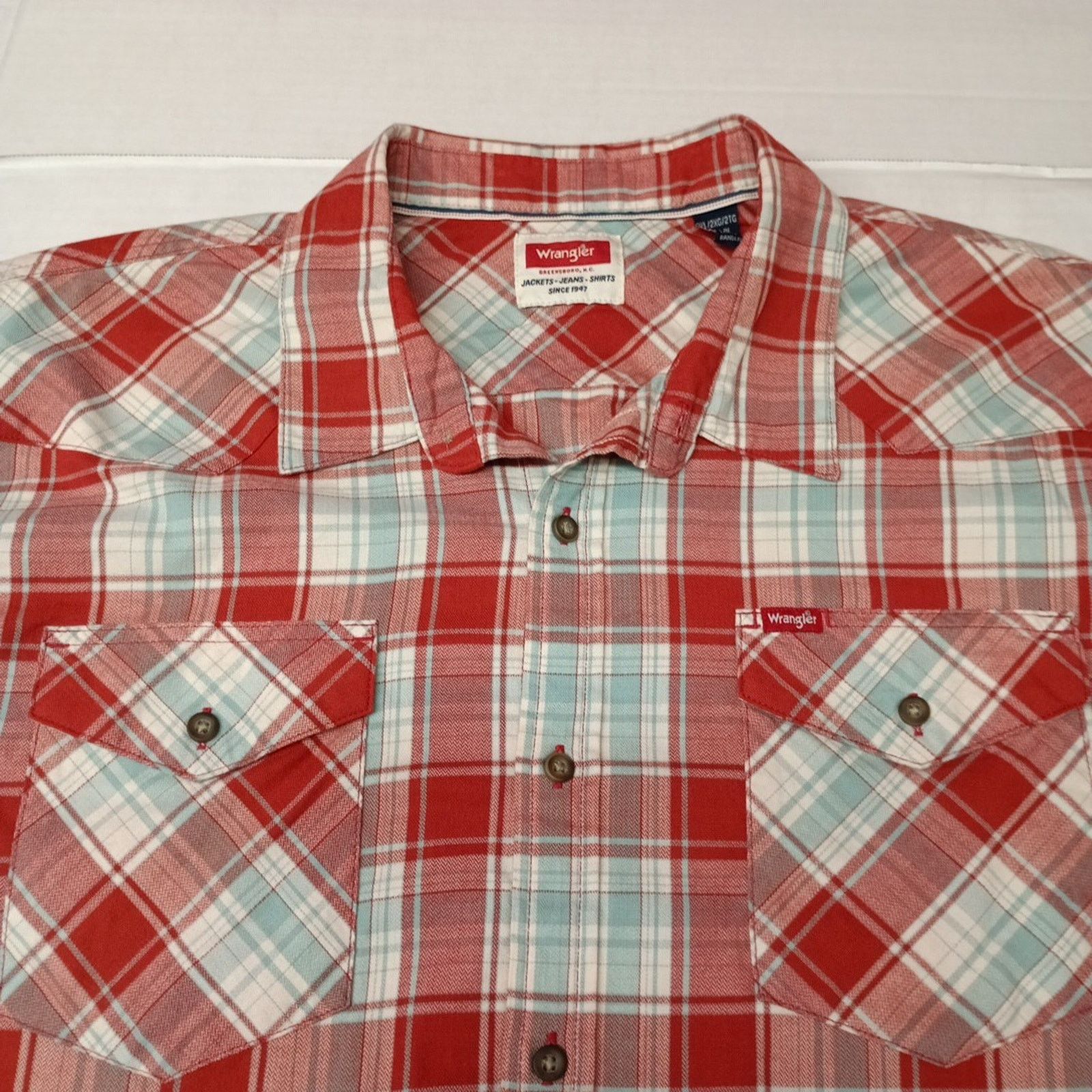 Wrangler Wrangler Cowboy Wash Shirt Men's Size 2XL Red Sky Blue Plaid Size US XXL / EU 58 / 5 - 3 Thumbnail