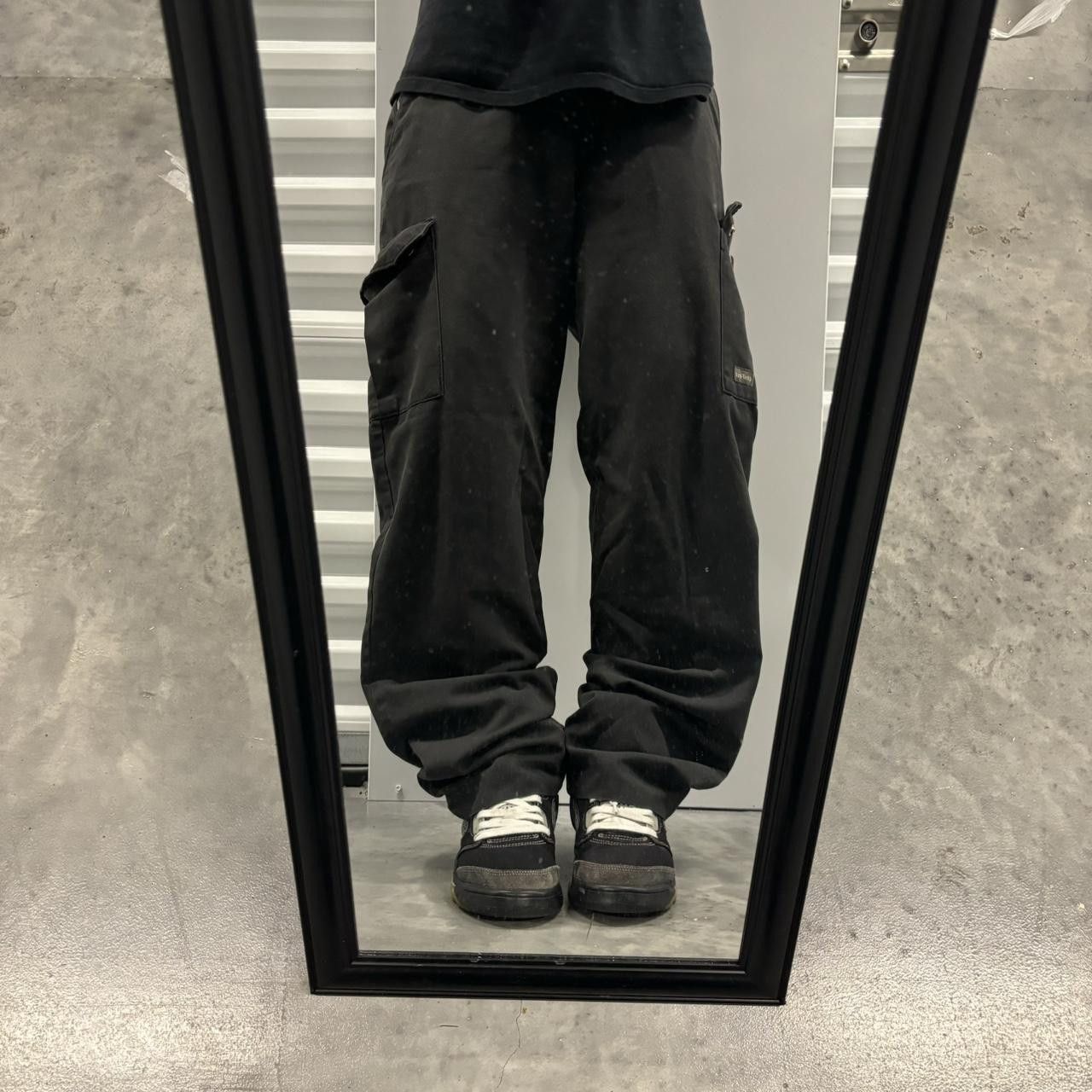 Japanese Brand × Vintage Crazy Vintage Y2K/2000s Grunge Faded Black Skater Workwear Cargo Pants! Size US 31 - 1 Thumbnail