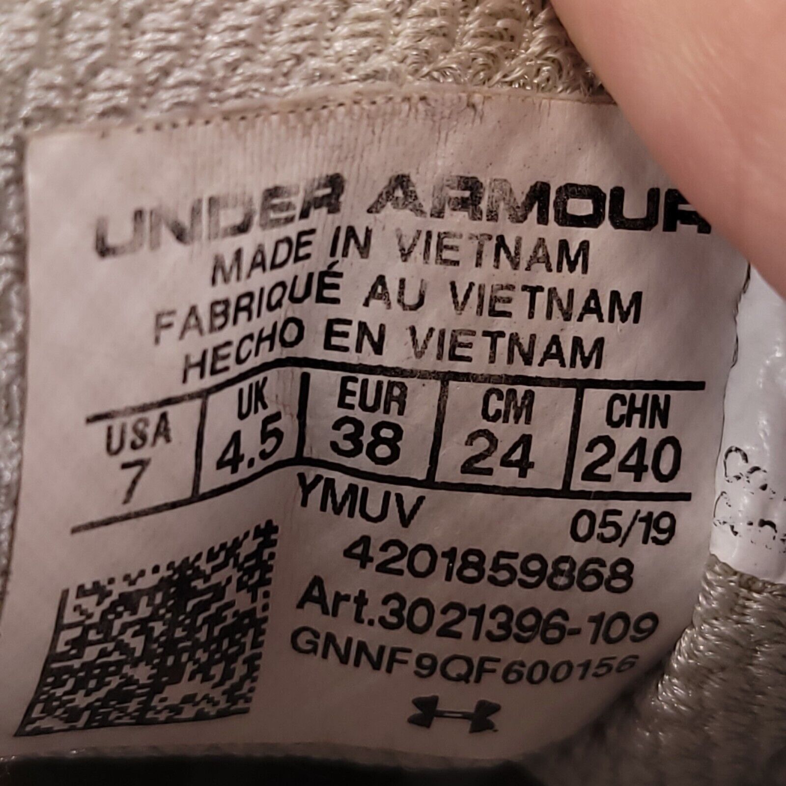 Under Armour Under Armour HOVR Infinite Shoe Womens Size 7 3021396-109 Size US 7 / IT 37 - 9 Thumbnail