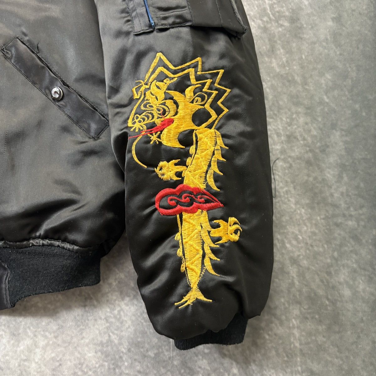 Vintage 1980s Vintage Souvenir Jacket Vietnam Tour Embroidered Coat Size US M / EU 48-50 / 2 - 3 Thumbnail