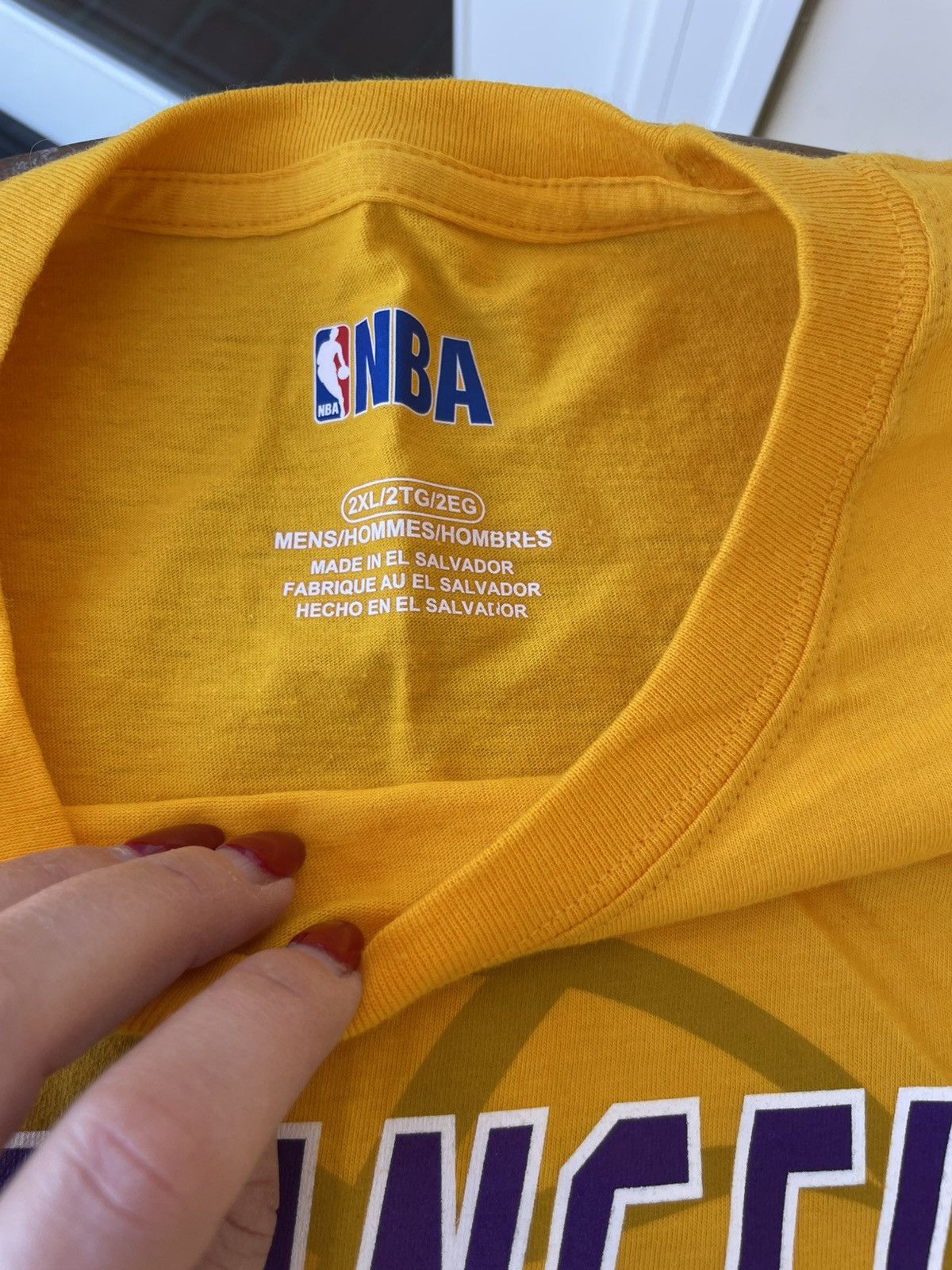 NBA Men’s Los Angeles Lakers NBA cotton t-shirt sz 2XL #NBA Size US XXL / EU 58 / 5 - 4 Thumbnail