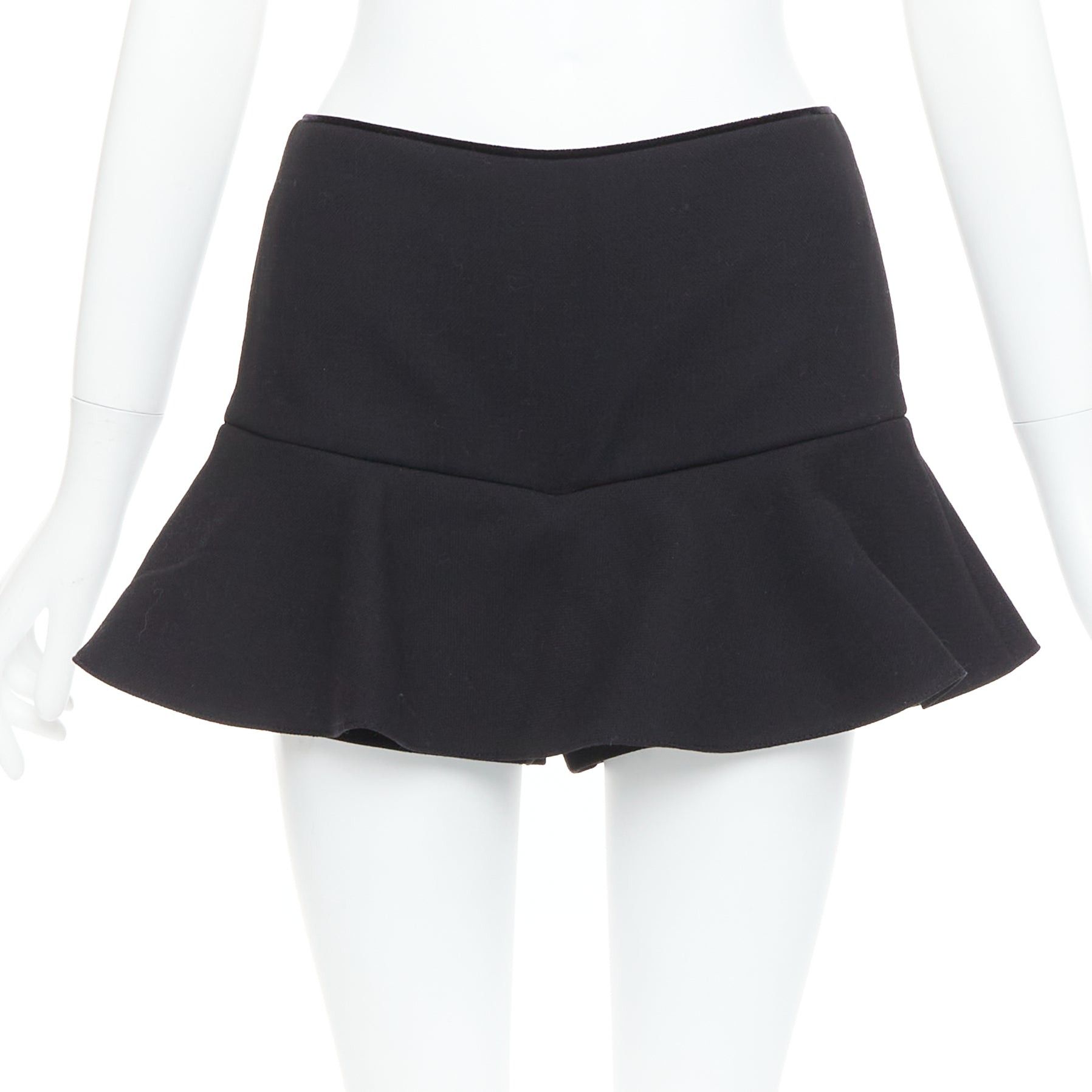 RED Valentino RED VALENTINO black ruffle hem skort shortsIT38 XS Size 26" / US 2 / IT 38 - 1 Thumbnail