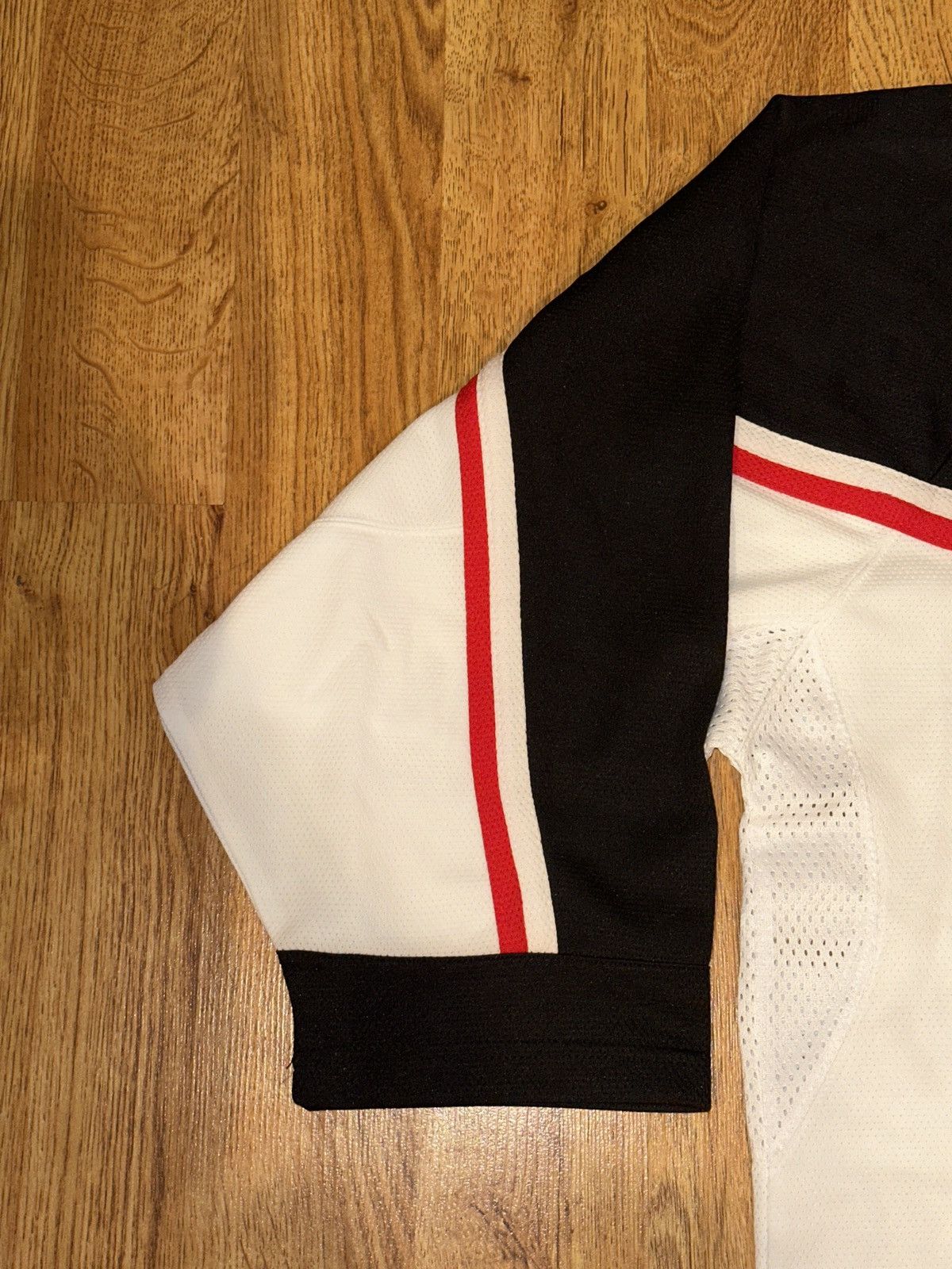 Nike Vtg NIKE Ohio State Hockey Jersey Buckeyes MEDIUM FITS LG Size US L / EU 52-54 / 3 - 5 Thumbnail