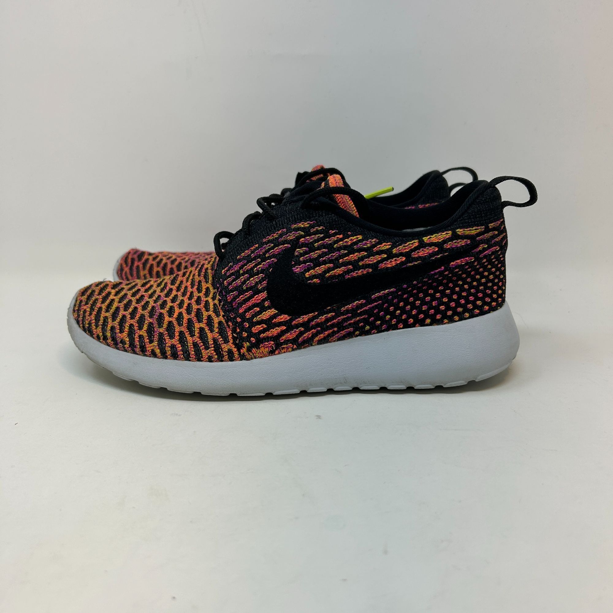 Nike Nike Womens Roshe One Flyknit 'Floridian Mix' Size 5.5 Size US 5.5 / IT 35.5 - 1 Thumbnail