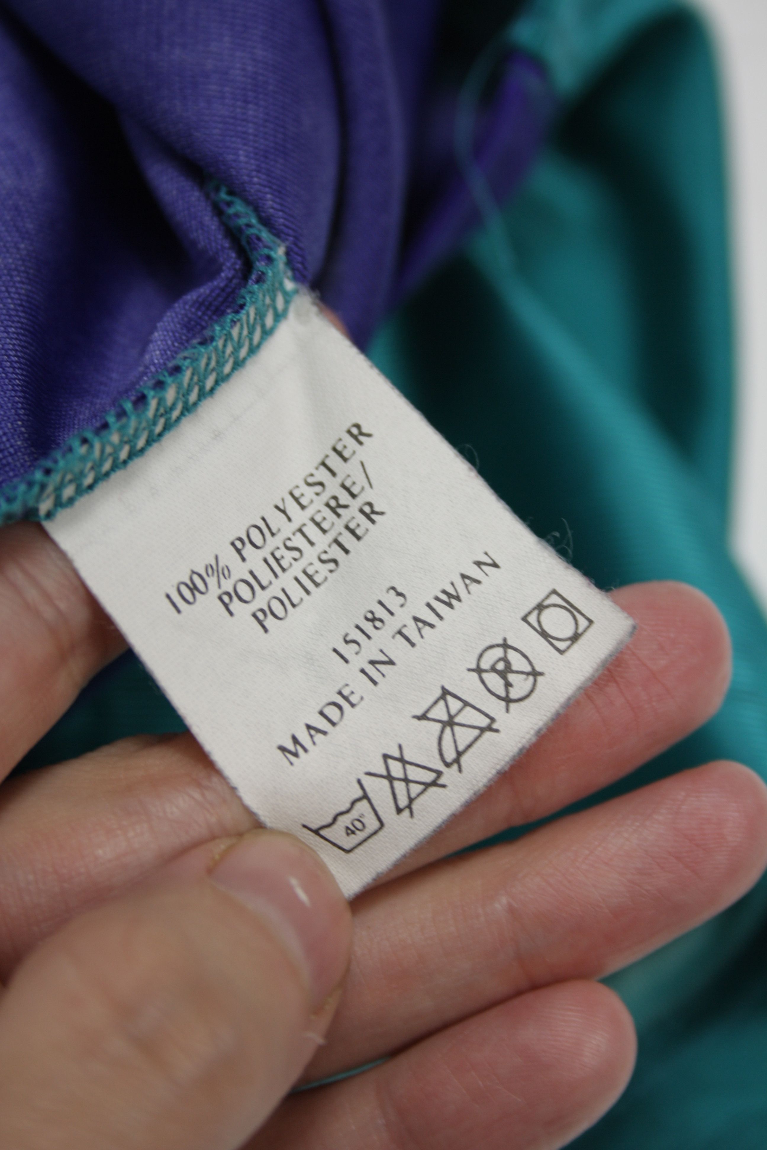 NBA × Nutmeg × Vintage Nutmeg Mills 90s Vintage Charlotte Hornets NBA Satin Jersey Size US XL / EU 56 / 4 - 10 Thumbnail