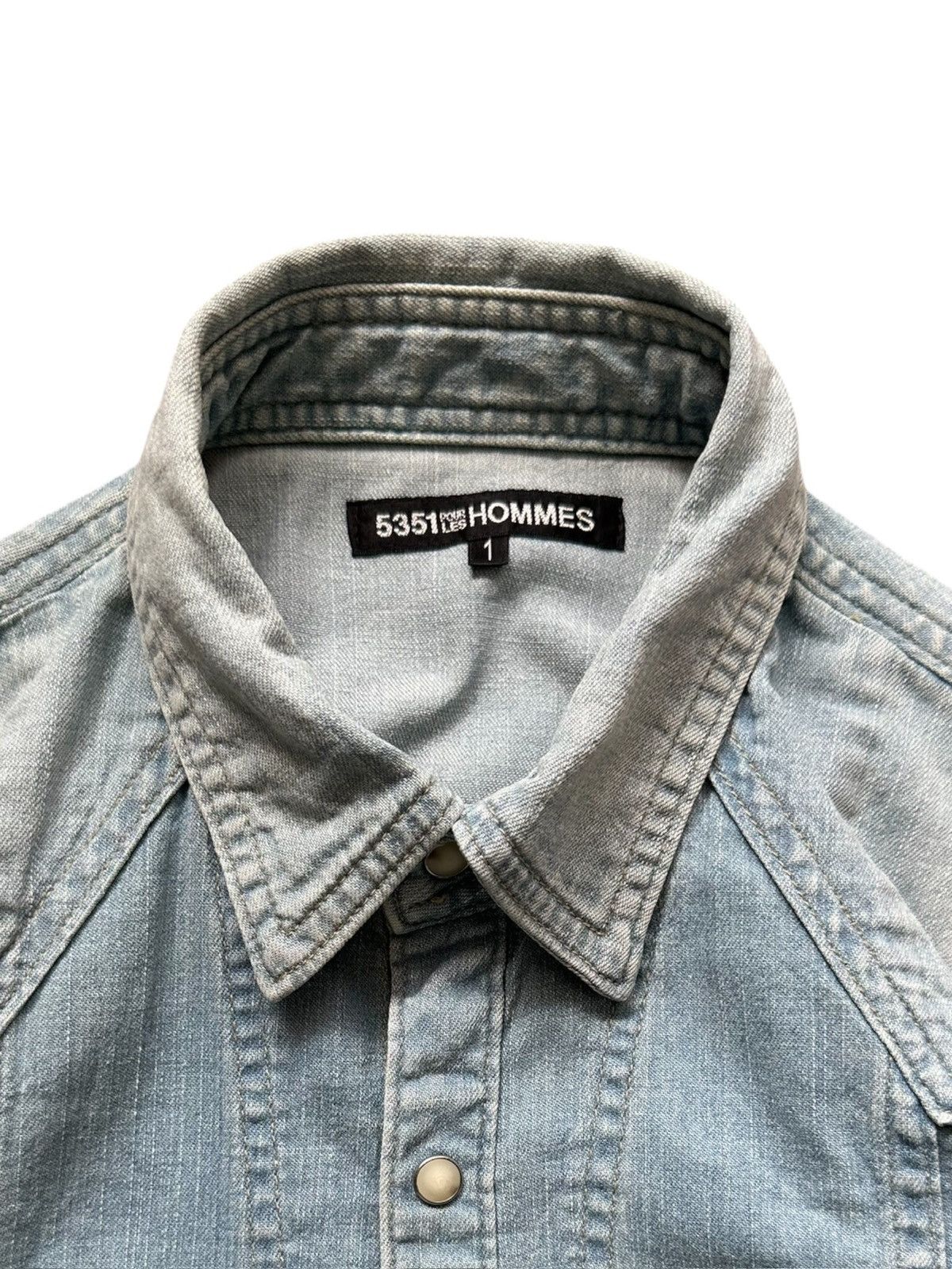 5351 POUR LES HOMMES Early 00’s 5351 stonewash denim shirt hediboy Size US M / EU 48-50 / 2 - 5 Thumbnail