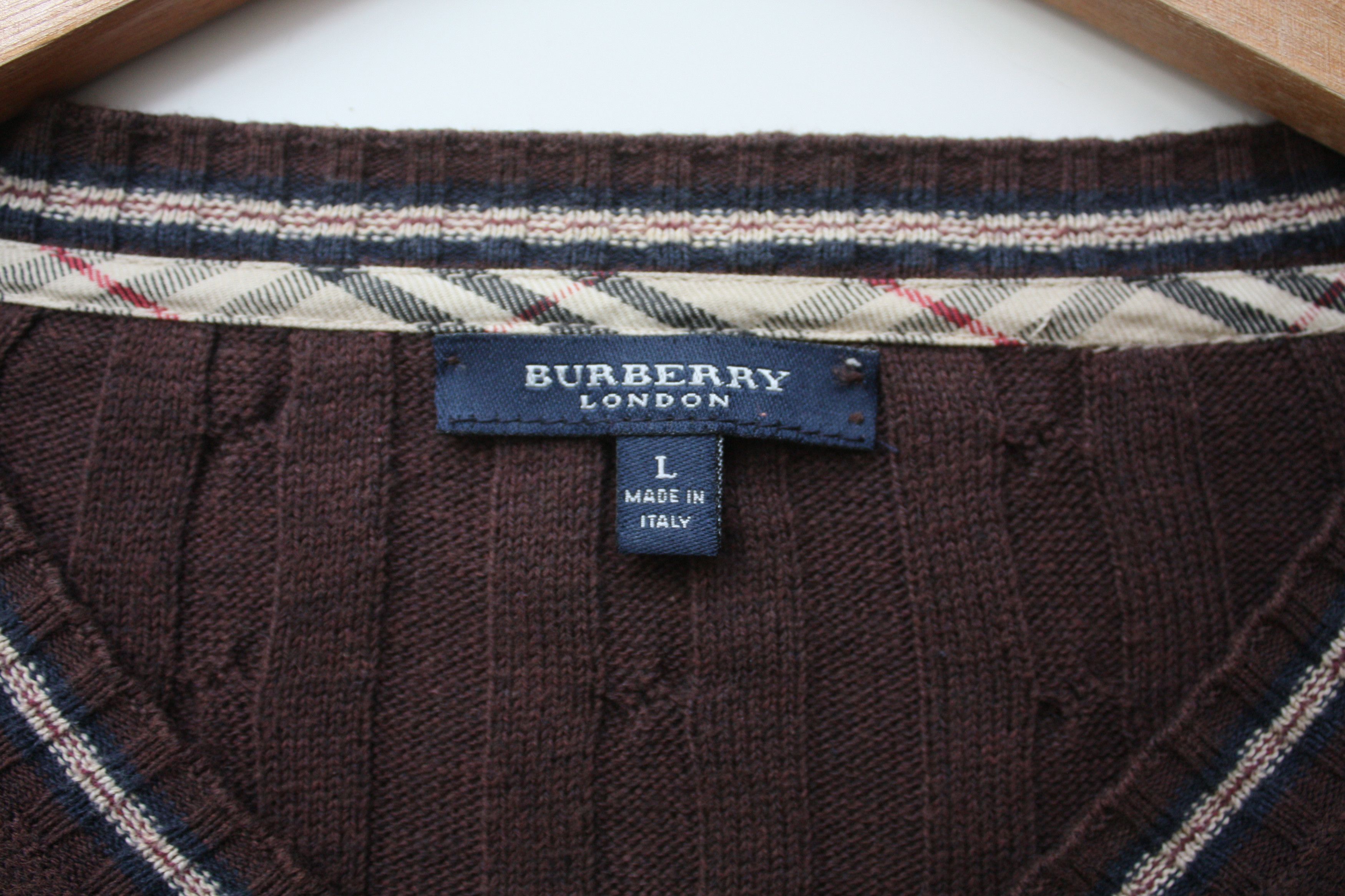 Burberry Burberry Brown Knitted V-Neck Sweater Men's Large Size US L / EU 52-54 / 3 - 5 Thumbnail