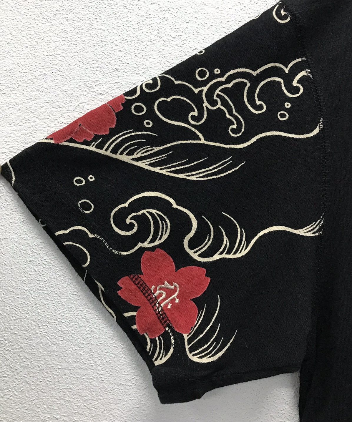 Japanese Brand × Vintage Vintage Japanese Flower Sukajan Shirt Size US XL / EU 56 / 4 - 9 Thumbnail