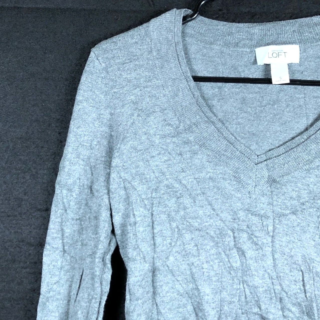 Loft Loft Ann Taylor Womens Sweater Gray V-Neck Long Sleeve Pullover 100% Pima Small Size S / US 4 / IT 40 - 4 Thumbnail