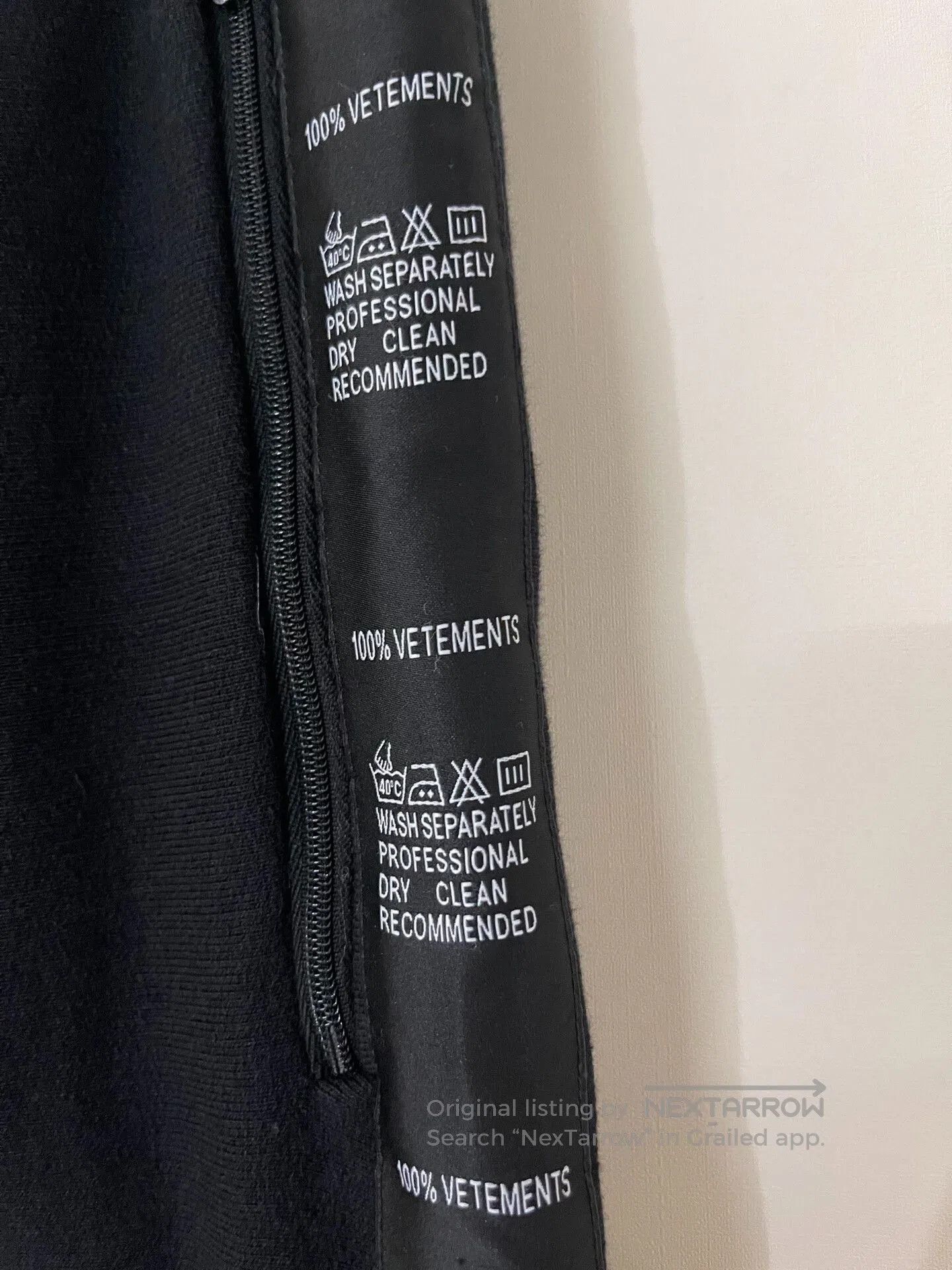 Vetements vetements side label pants in black. Size US 30 / EU 46 - 2 Thumbnail