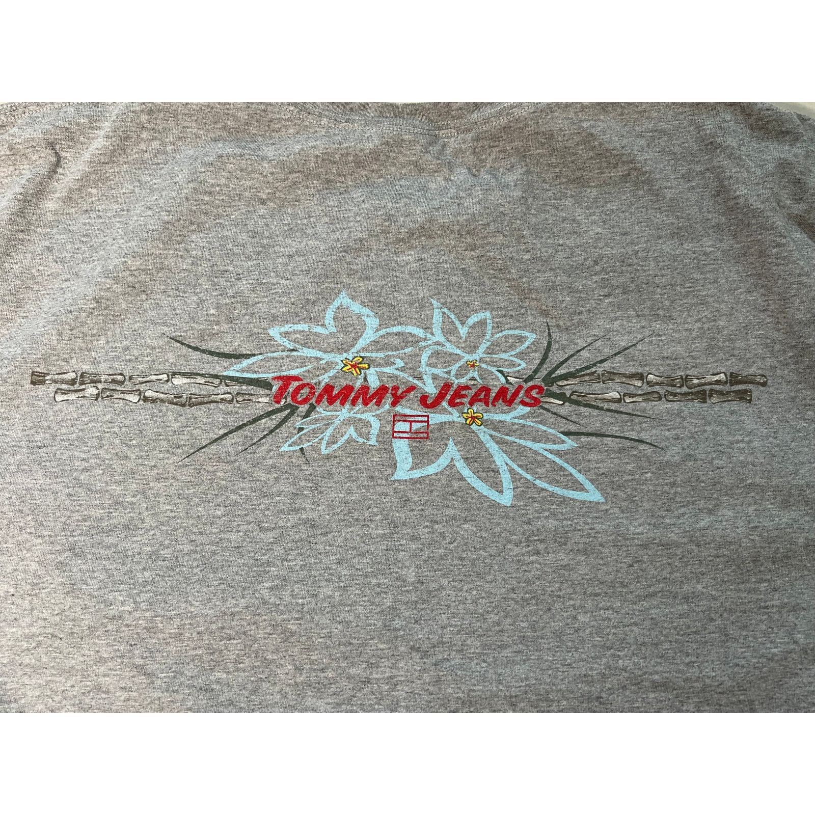 Tommy Hilfiger × Vintage Vintage Y2K Tommy Hilfiger Jeans Tropical T-shirt XL Size US XL / EU 56 / 4 - 4 Thumbnail