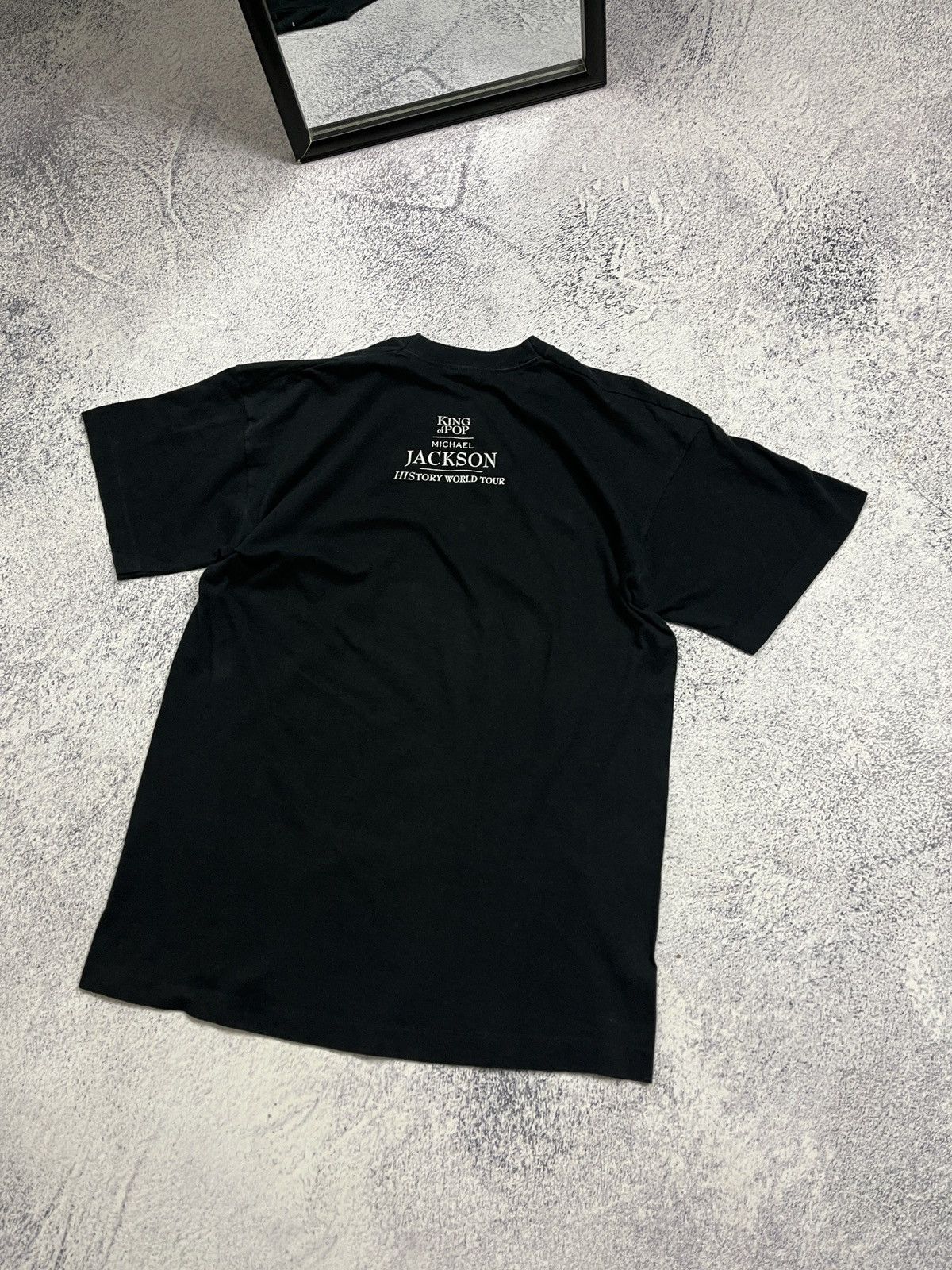 Band Tees × Michael Jackson × Vintage Vintage 1996 Michael Jackson King Of Pop World Tour T-Shirt Size US L / EU 52-54 / 3 - 10 Thumbnail