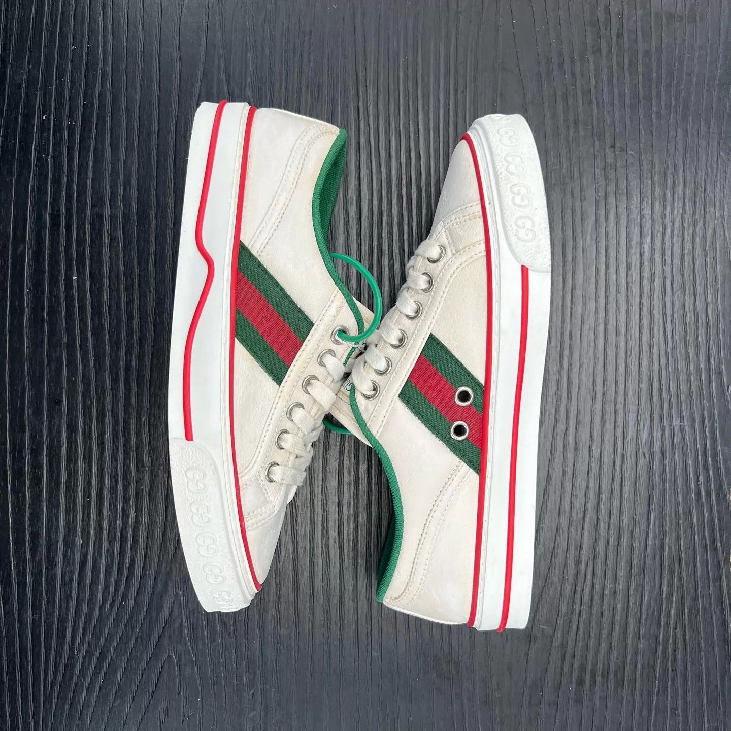 Gucci Gucci 1977 White Red Green 35 Shoes Size US 4.5 / IT 34.5 - 3 Thumbnail