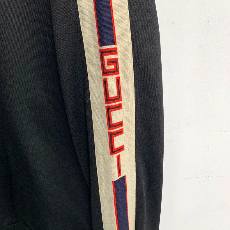 Gucci Gucci Black side stripe logo printed lapel zipper jacket 25 Size US M / EU 48-50 / 2 - 5 Thumbnail