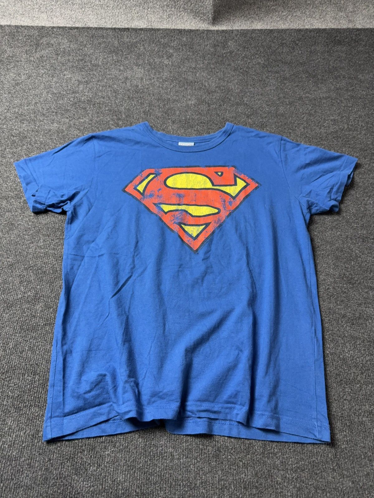 DC Comics Vintage 2009 DC Superman Distressed Graphic T-Shirt Blue Size US M / EU 48-50 / 2 - 1 Thumbnail