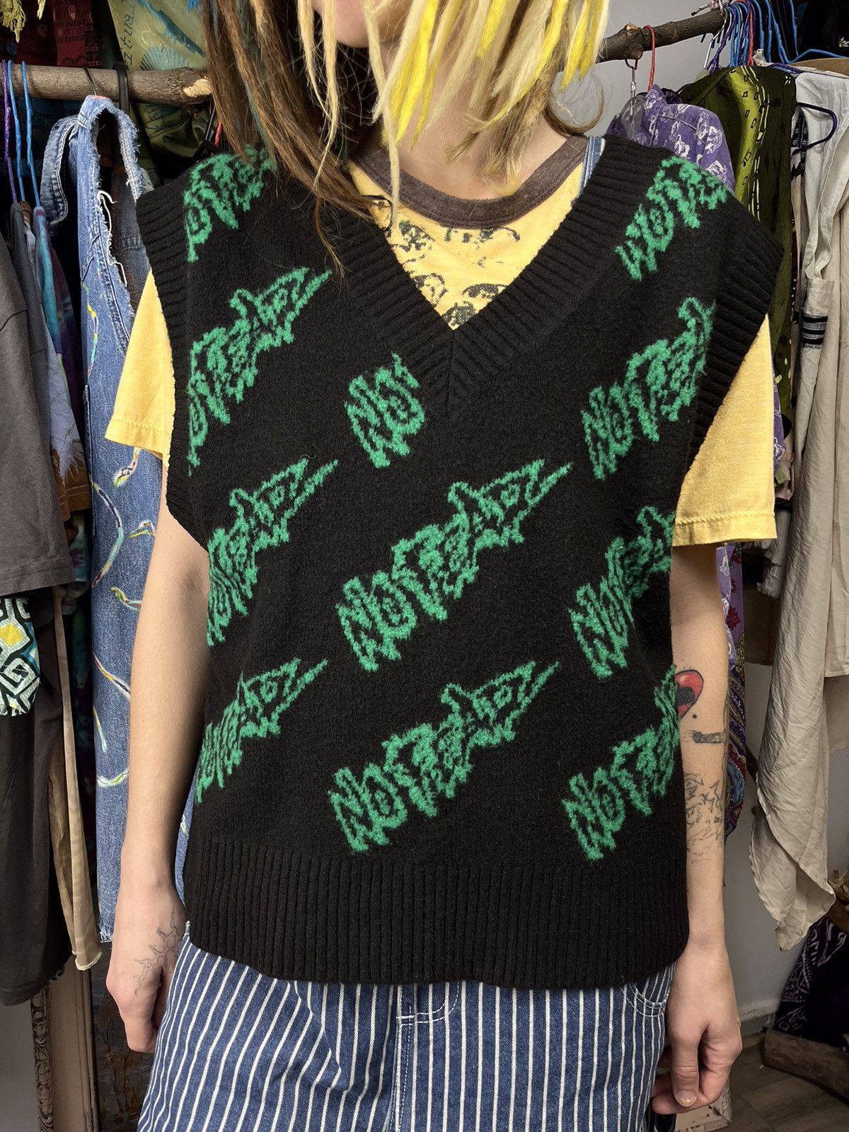 No Fear No Fear x H&M Jacquard Knit Vest Black/Green Y2K Style Size US S / EU 44-46 / 1 - 1 Thumbnail