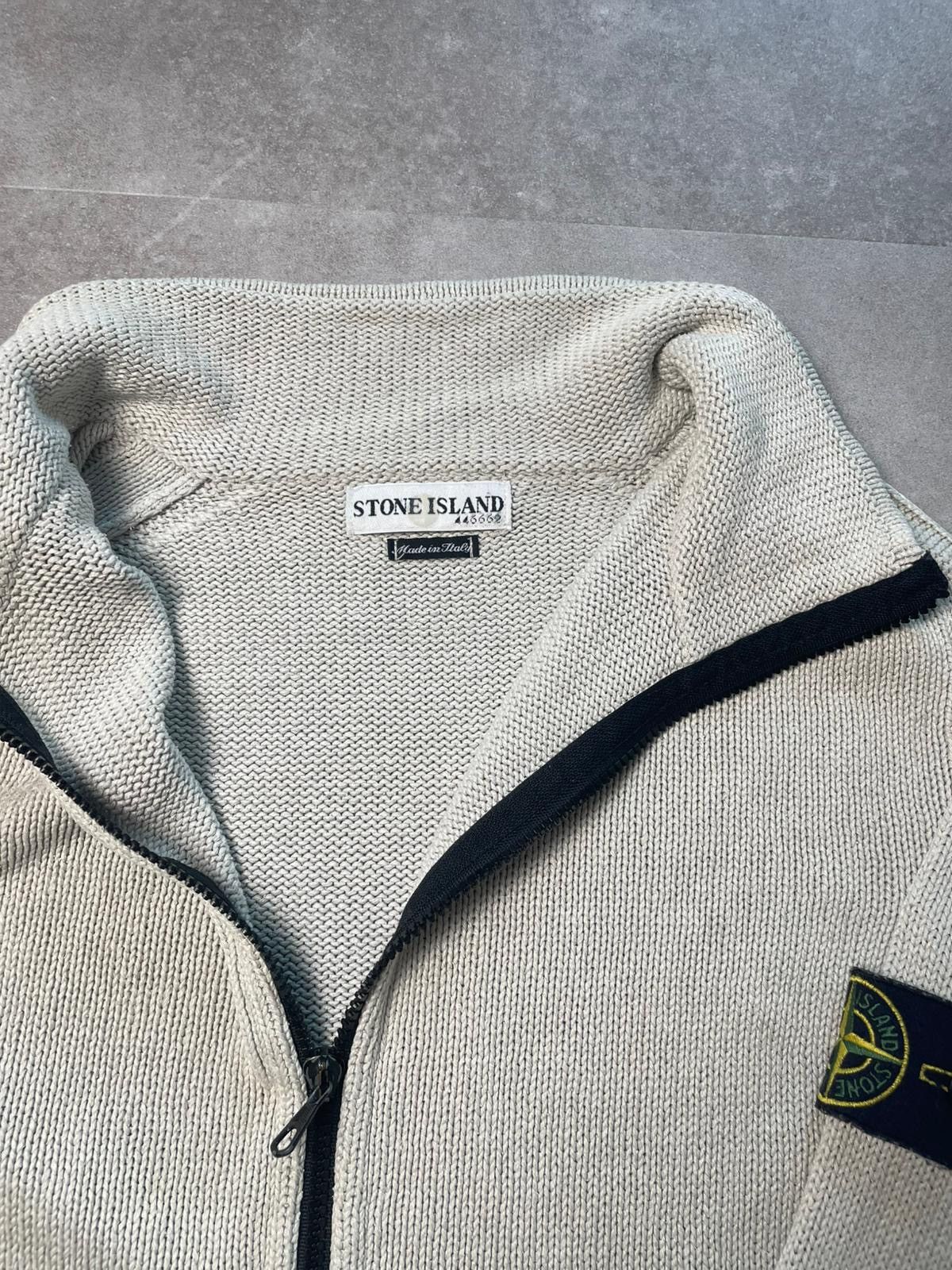 Stone Island Stone Island Vintage Vest - Great Condition Size US L / EU 52-54 / 3 - 3 Thumbnail