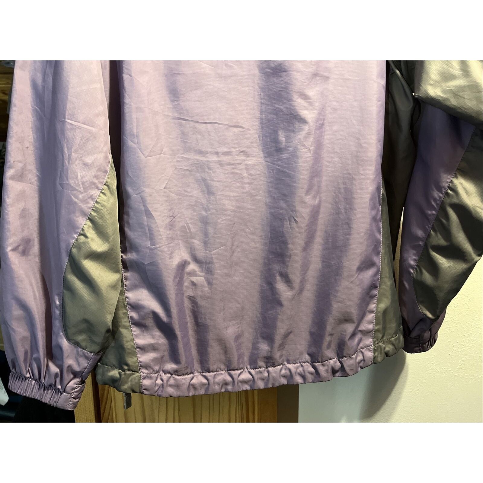 The North Face The North Face Womens M Purple Polyester Windbreaker Jacket Size M / US 6-8 / IT 42-44 - 12 Thumbnail