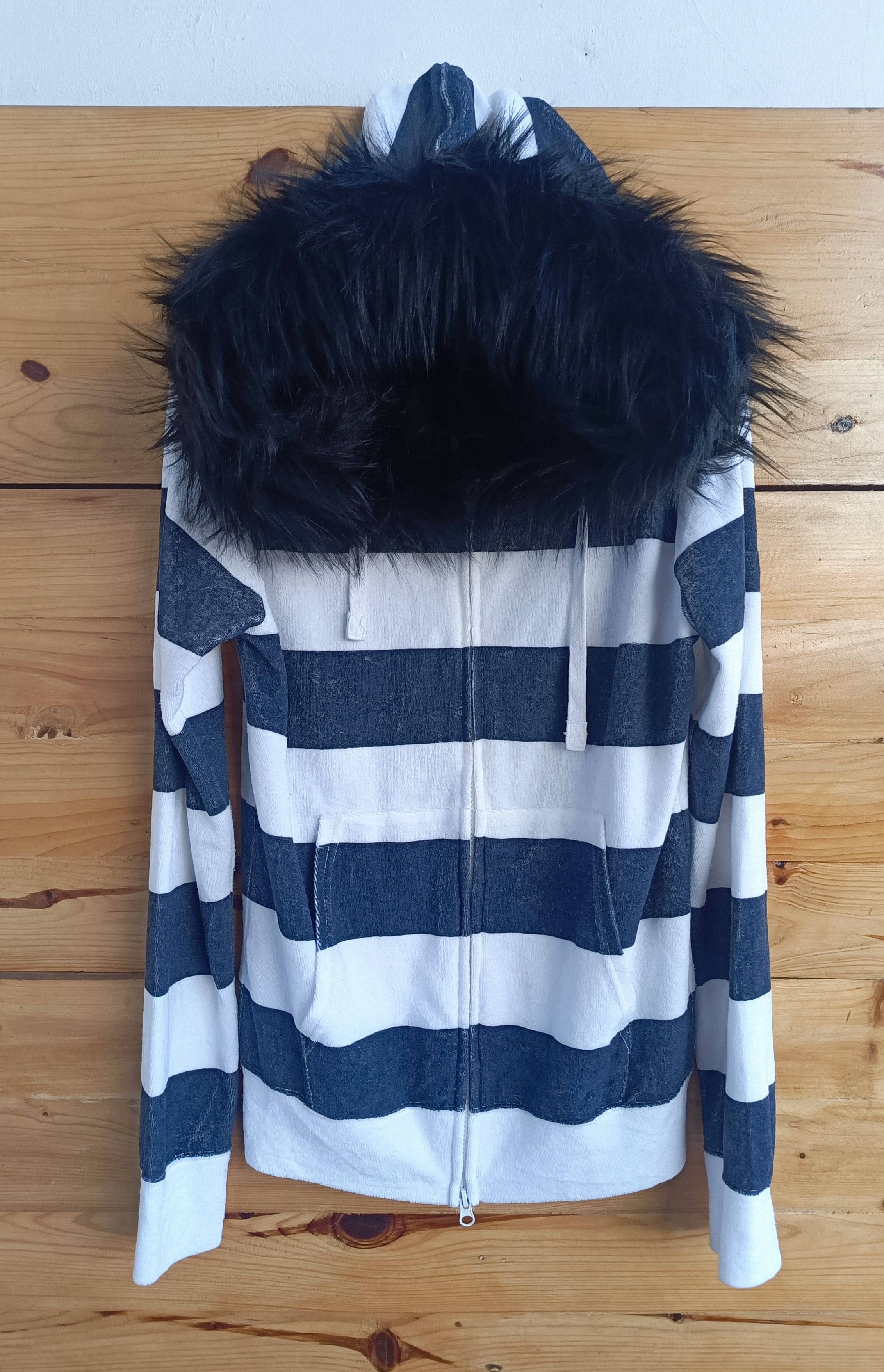 Mari's Rock Striped Fur Velvet Hoodie Size US M / EU 48-50 / 2 - 1 Thumbnail