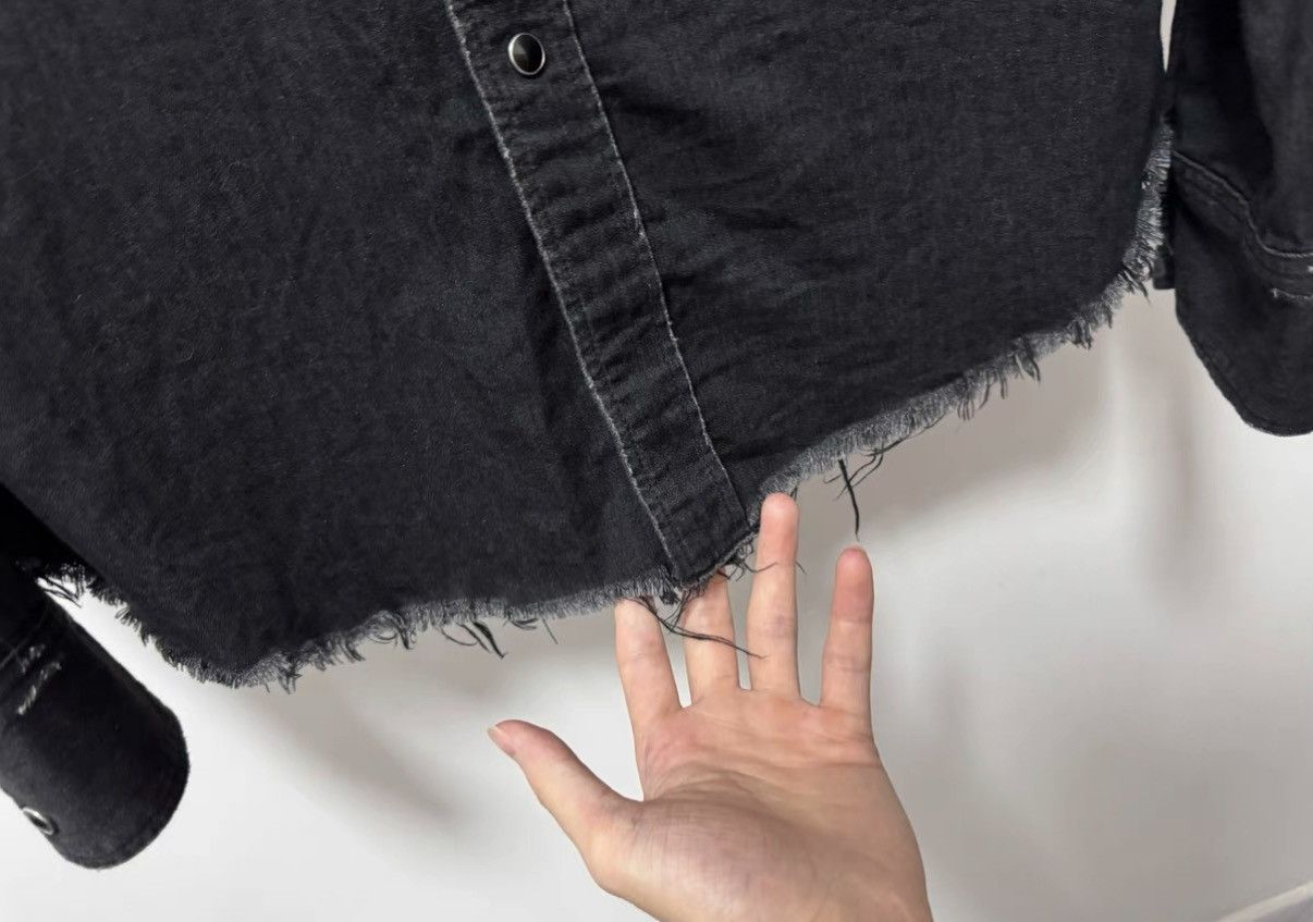 Saint Laurent Paris SLP 16SS Runway Cat's Eye Distressed Frayed Denim Shirt Size US S / EU 44-46 / 1 - 5 Thumbnail