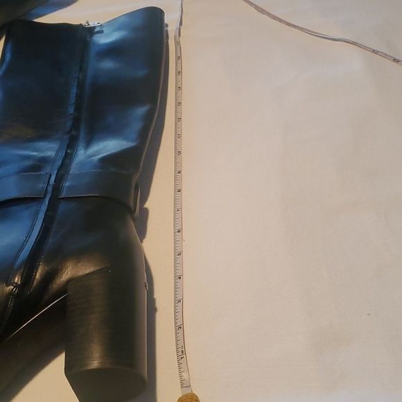 Coach Coach Evelyn Tall Zippered Black Leather ~4" Heeled Sz. 9.5 Size US 9.5 / IT 39.5 - 8 Thumbnail
