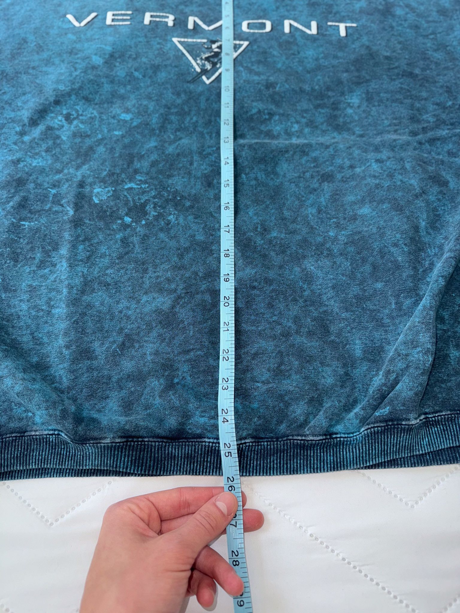 Other Vintage Vermont Blue Tie-Dye Sweatshirt Size US XL / EU 56 / 4 - 5 Thumbnail