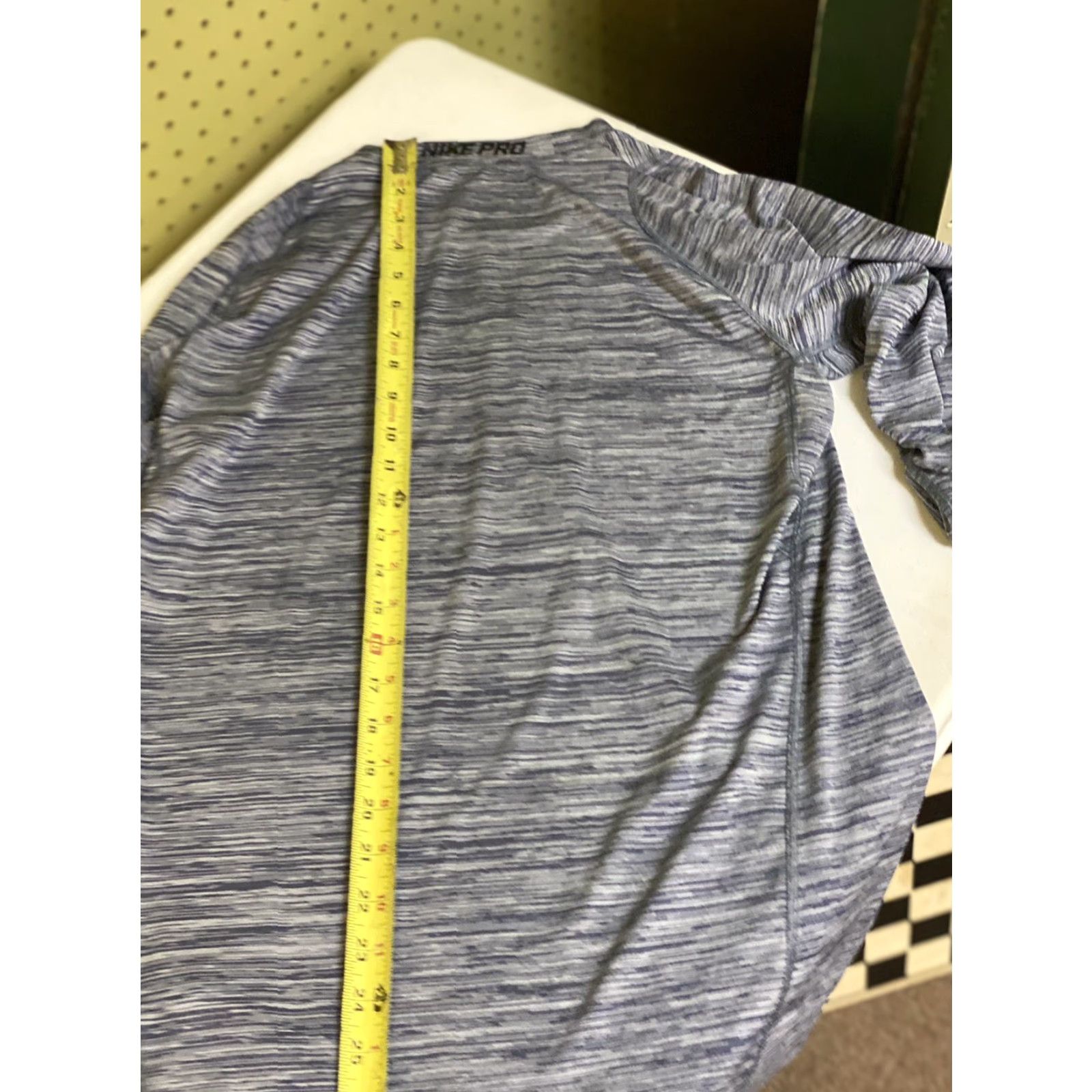 Nike Nike Pro Dri Fit Mens Medium Athletic Long Sleeve Pullover Gym Training Shirt Size US M / EU 48-50 / 2 - 8 Thumbnail