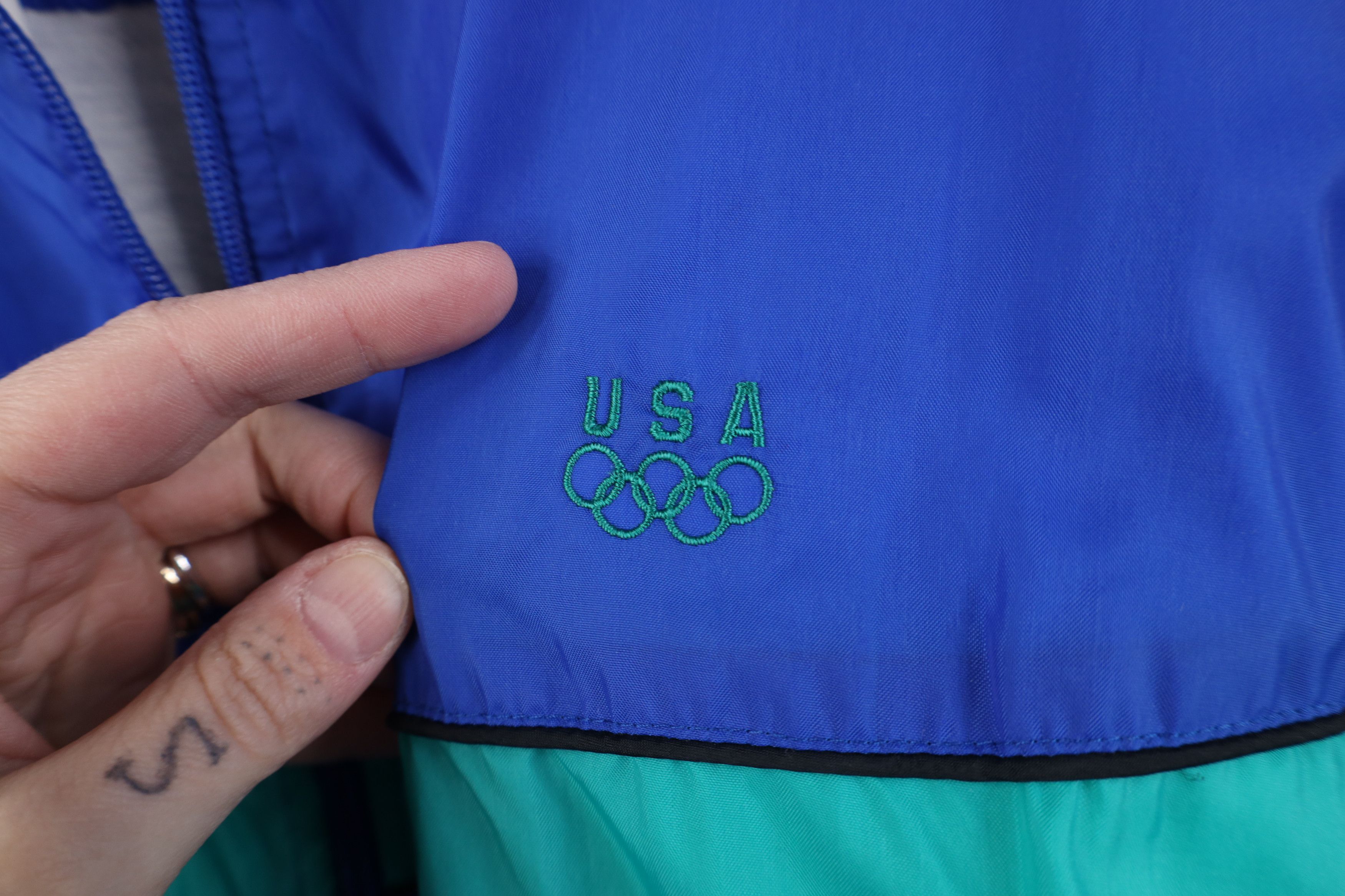Vintage Vintage 90s USA Olympics Block Windbreaker Jacket Nylon Size US M / EU 48-50 / 2 - 4 Thumbnail