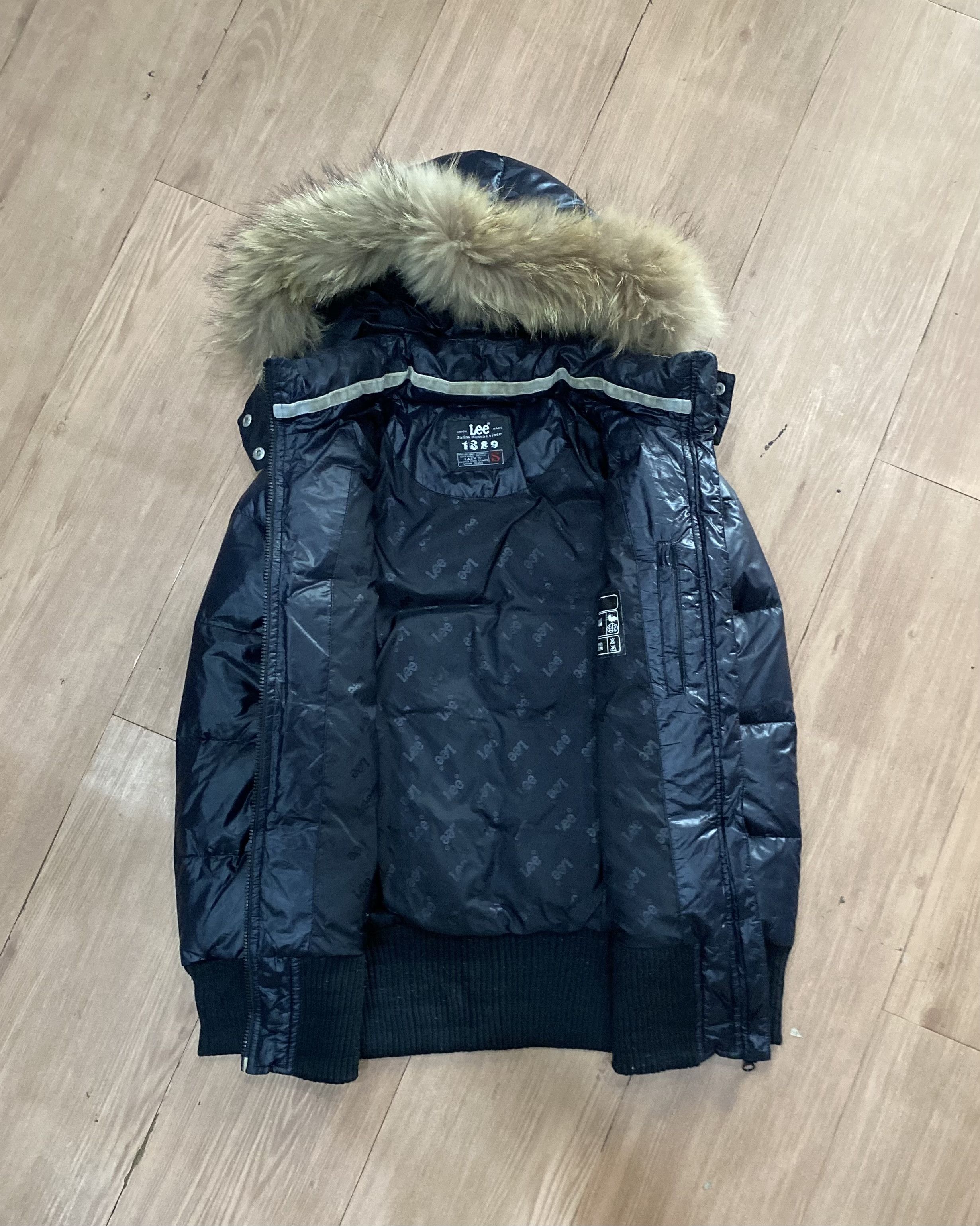 Le Grande Bleu (L.G.B.) Vintage Lee Down Puffer - Fur Vkei 2000s Vibes Size US S / EU 44-46 / 1 - 4 Thumbnail
